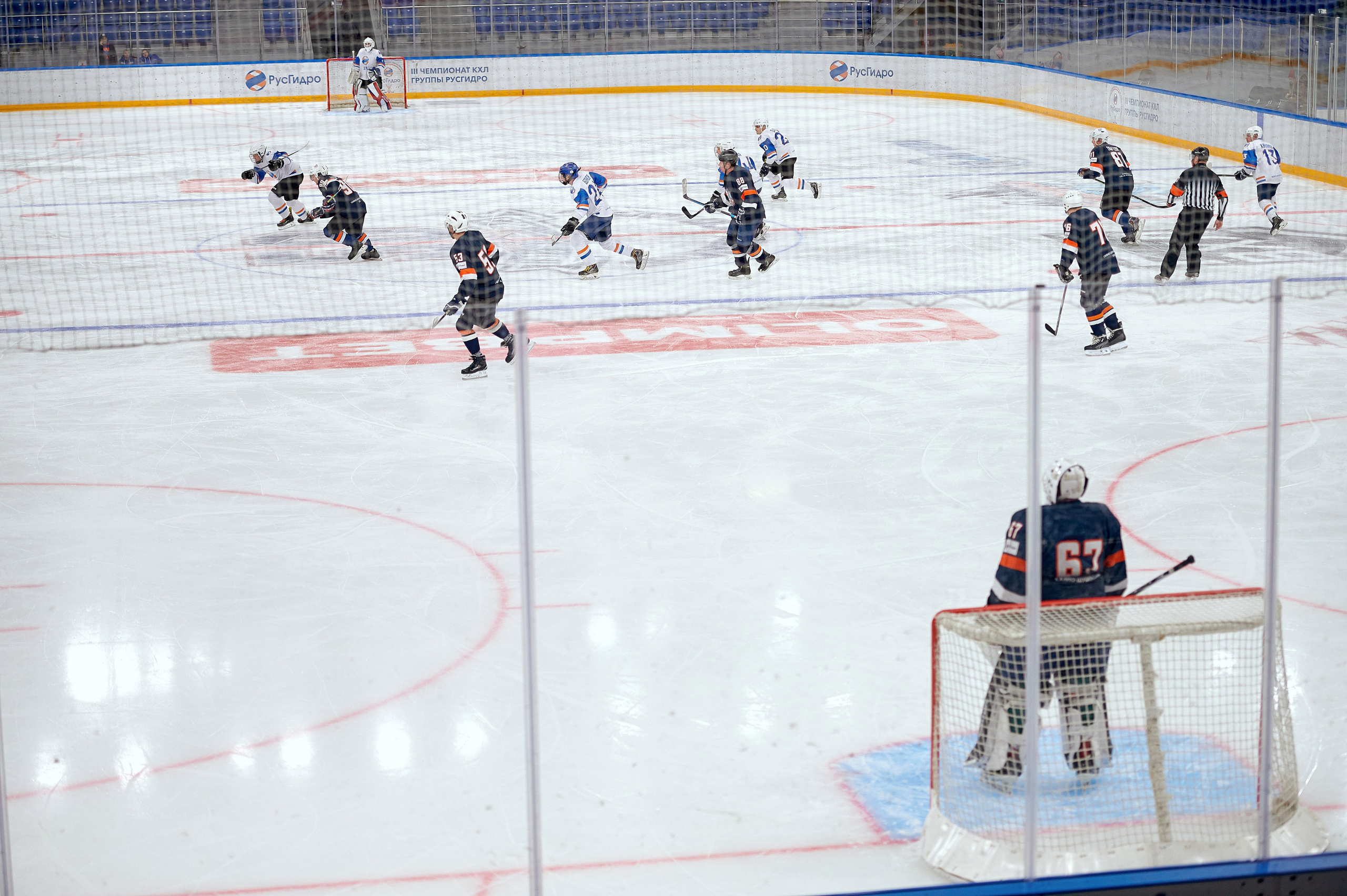 Портфолио репортажной фотосъёмки: Кристалл арена — Хоккей — РусГидро. Фотограф Яковлев Роман — Красноярск