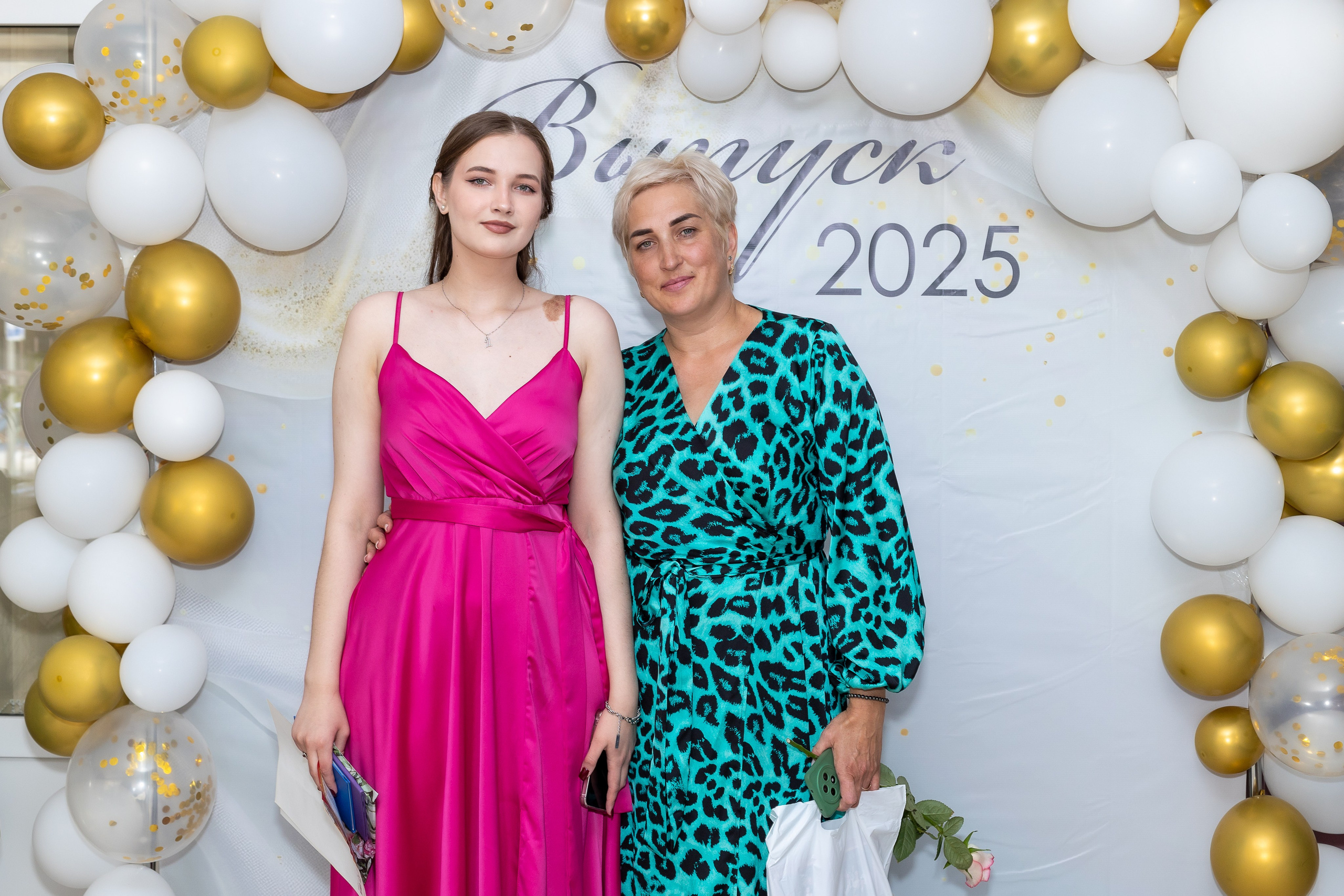 Вручение аттестата 2025. Выпускные альбомы Майкоп, Краснодар Елена Золотарева