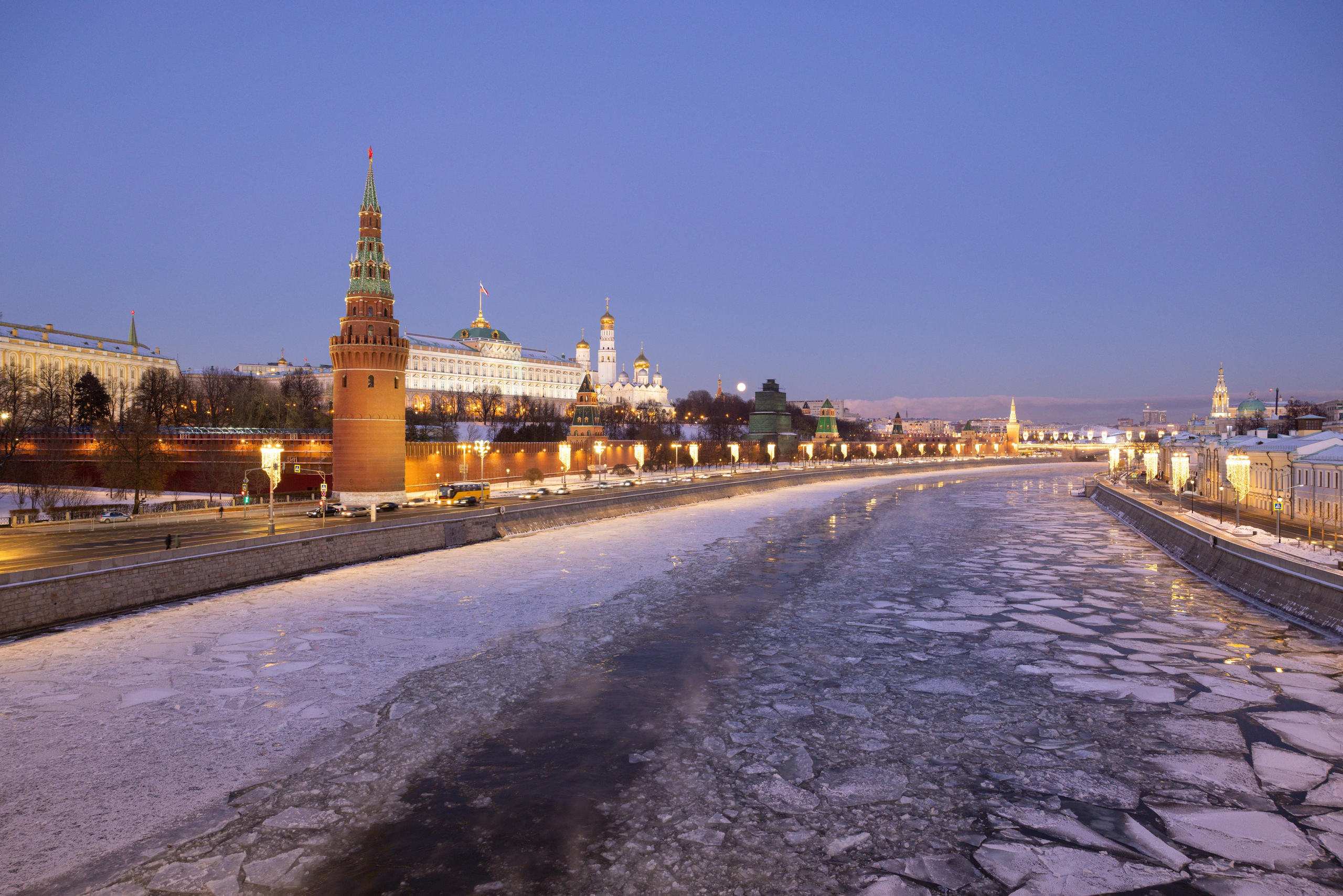 Кремль и Москва-река