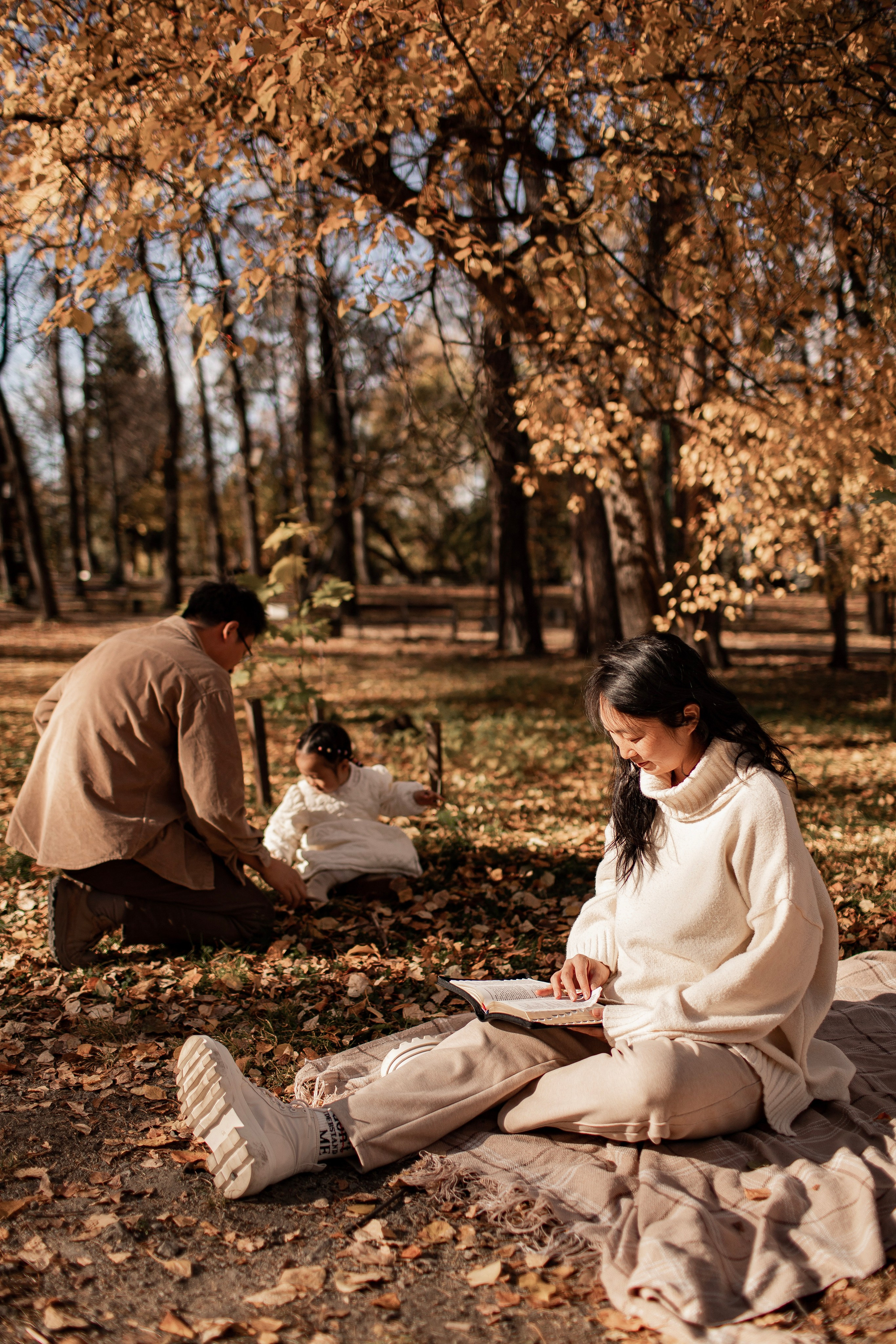 Осень в Харитоновском парке. Семейная съемка — это красивый способ признаться своей семье в любви