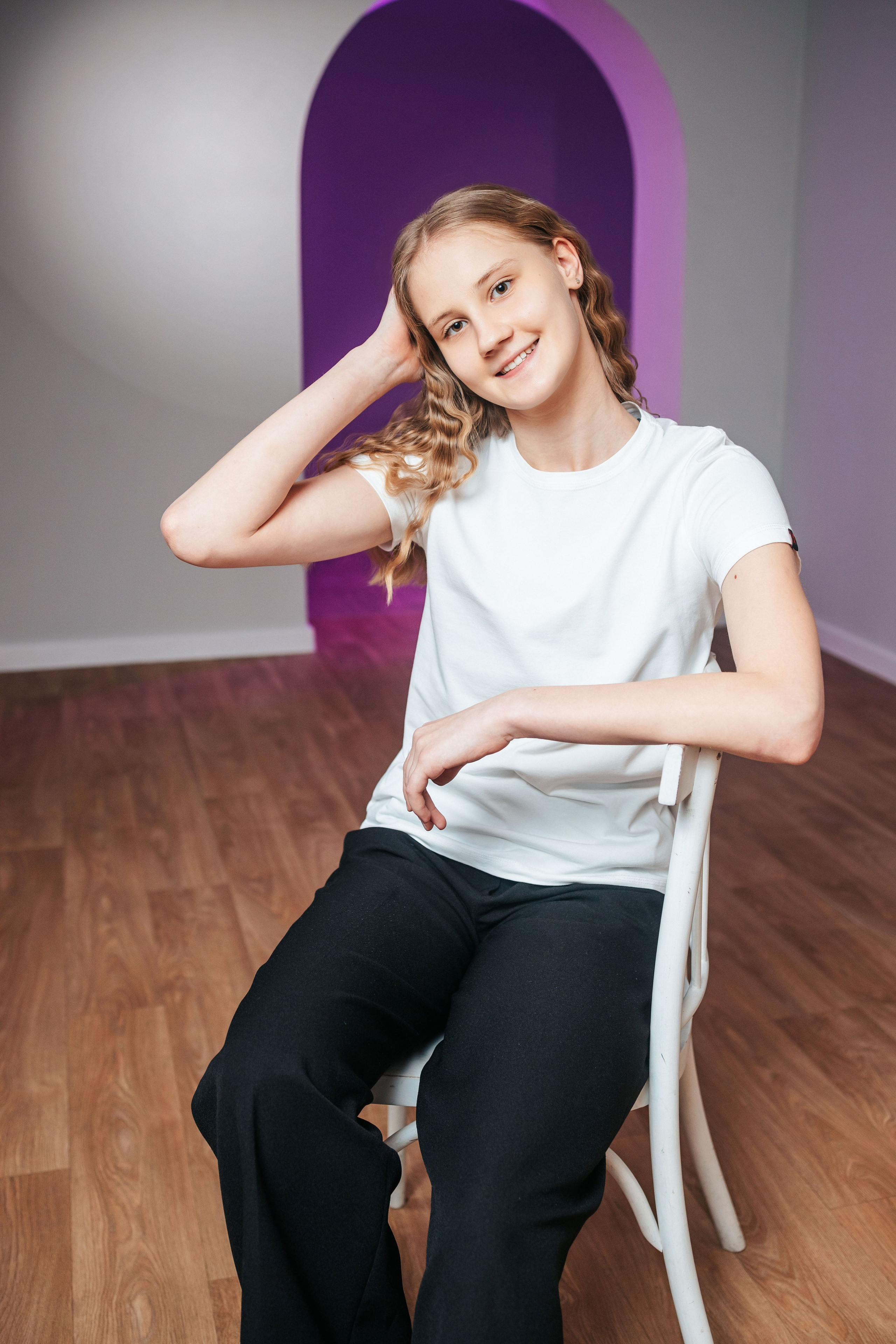 Студия школьной фотографии. Фотостудия выпускных альбомов в Твери. Студия школьной фотографии в Твери. Выпускные альбомы в Твери