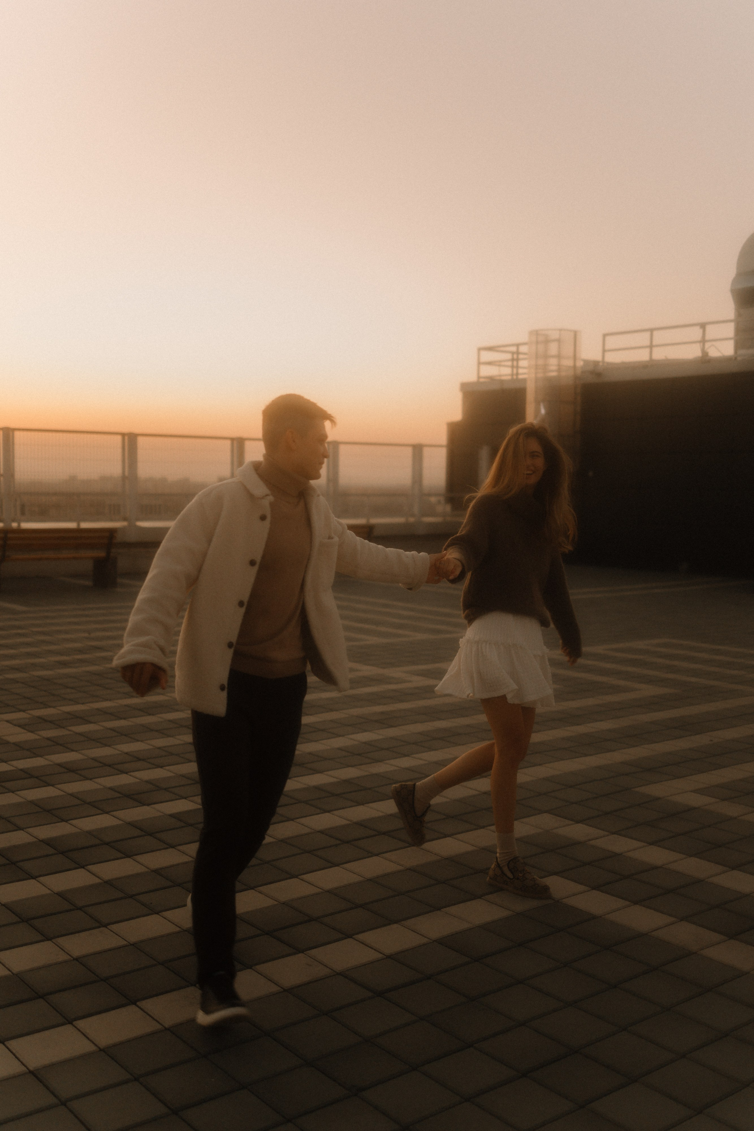 Никита и Лера. Крыша. Семейный фотограф в Краснодаре Храмова Анна