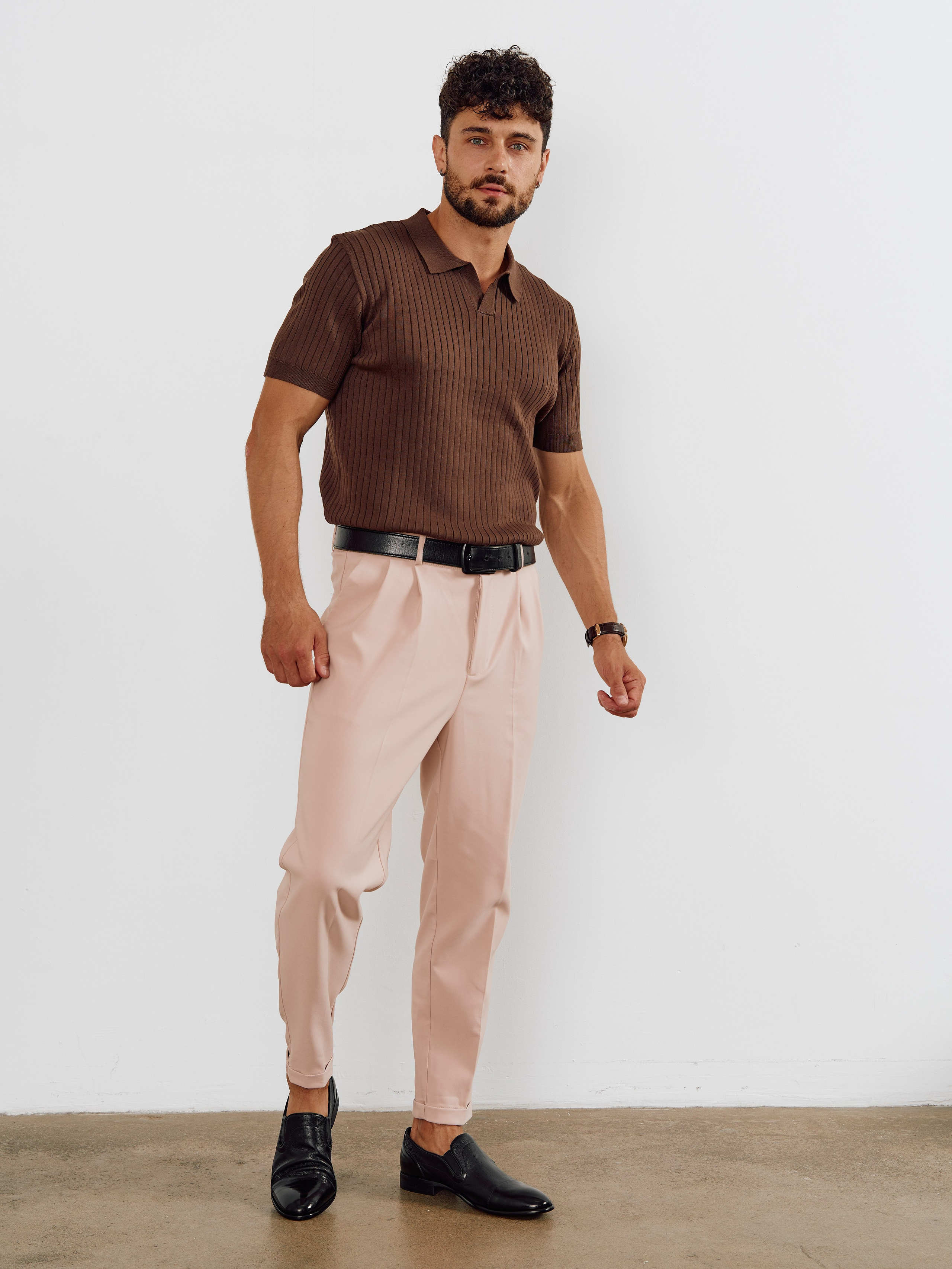 Обувь. Фотограф для маркетплейсов в Москве