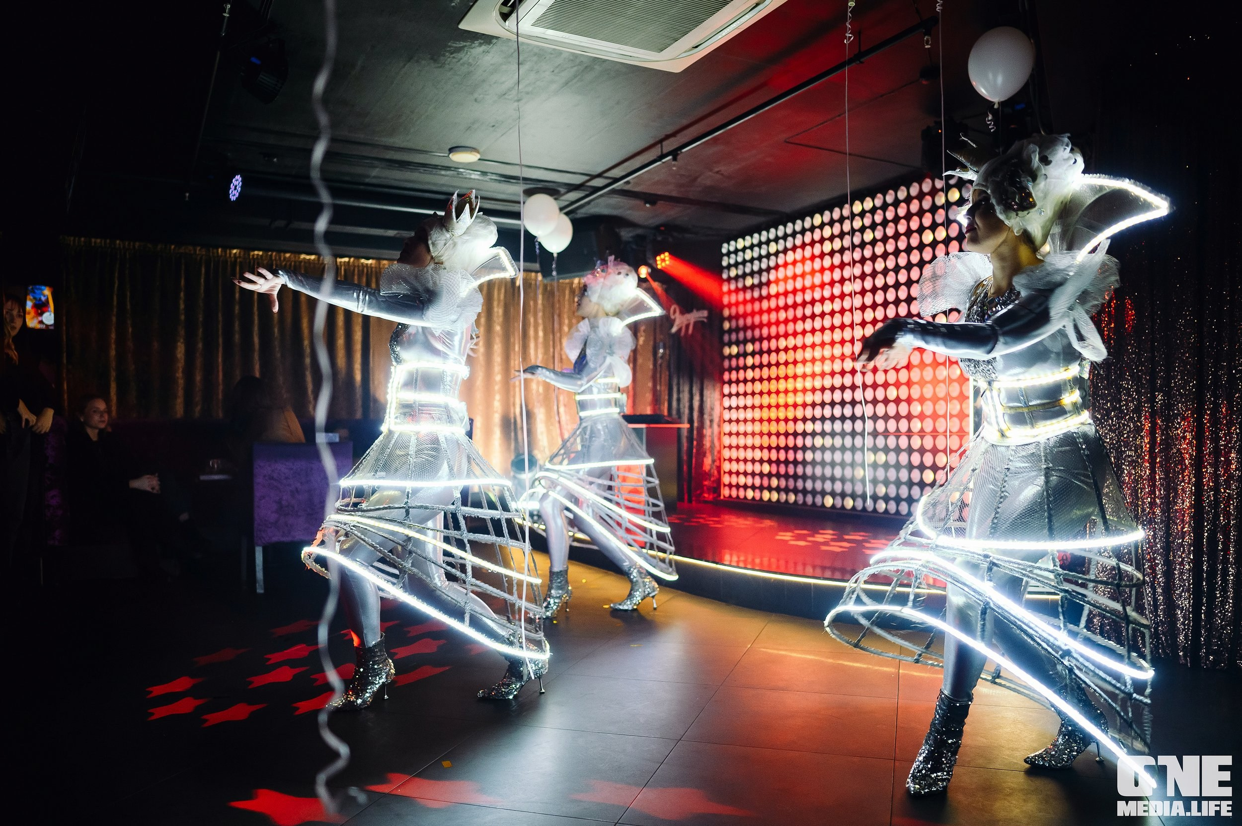 Фоторепортаж из караоке-клуба Эйфория. One Media Life: фоторепортажи, фотоотчеты с мероприятий и заведений