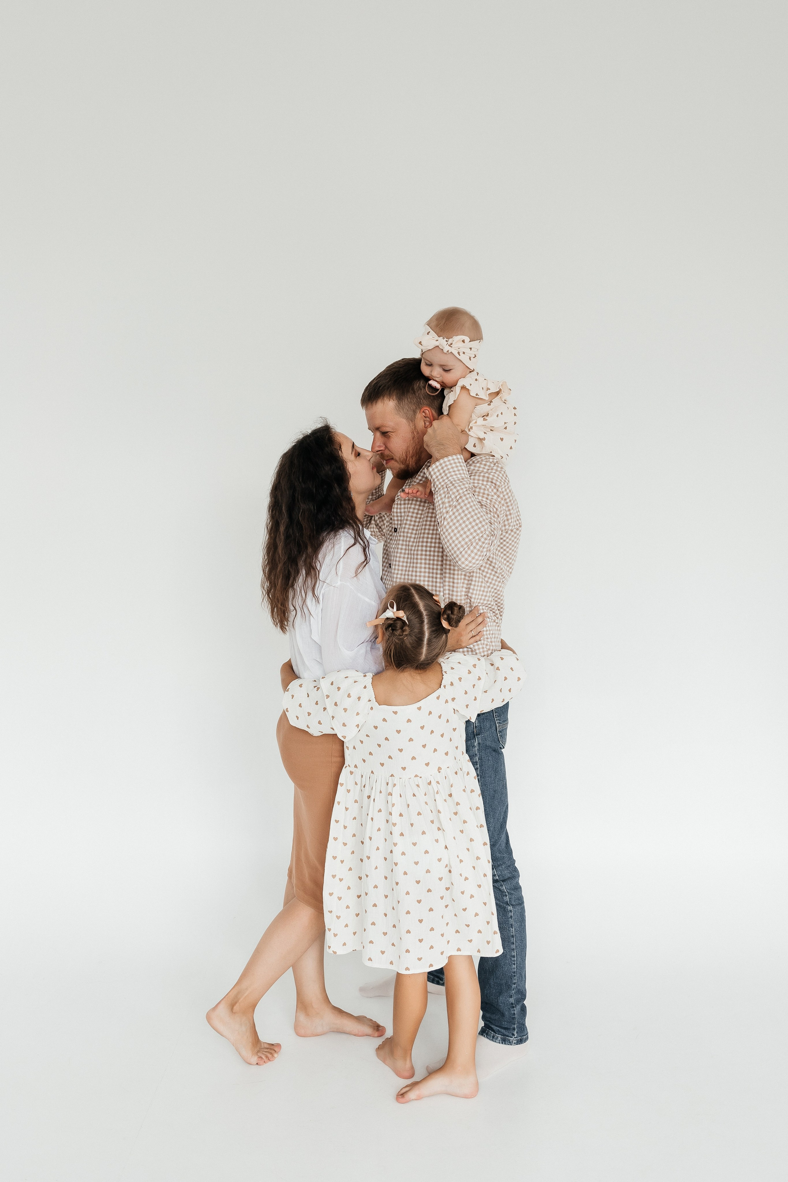 Артём/Лена/Арина/Маша. Свадебный и семейный фотограф в Екатеринбурге