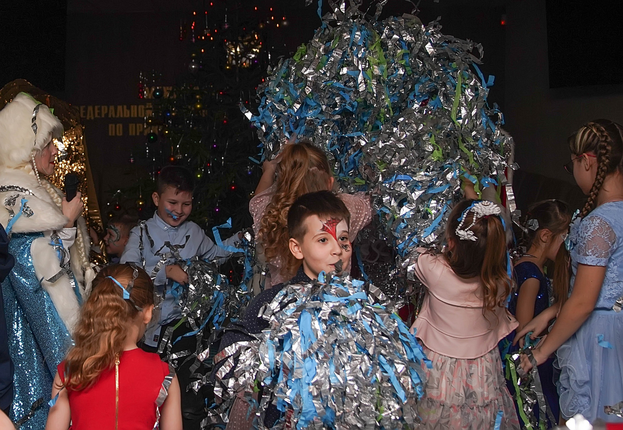 Елка НБД банк. Семейный и детский фотограф в Нижнем Новгороде