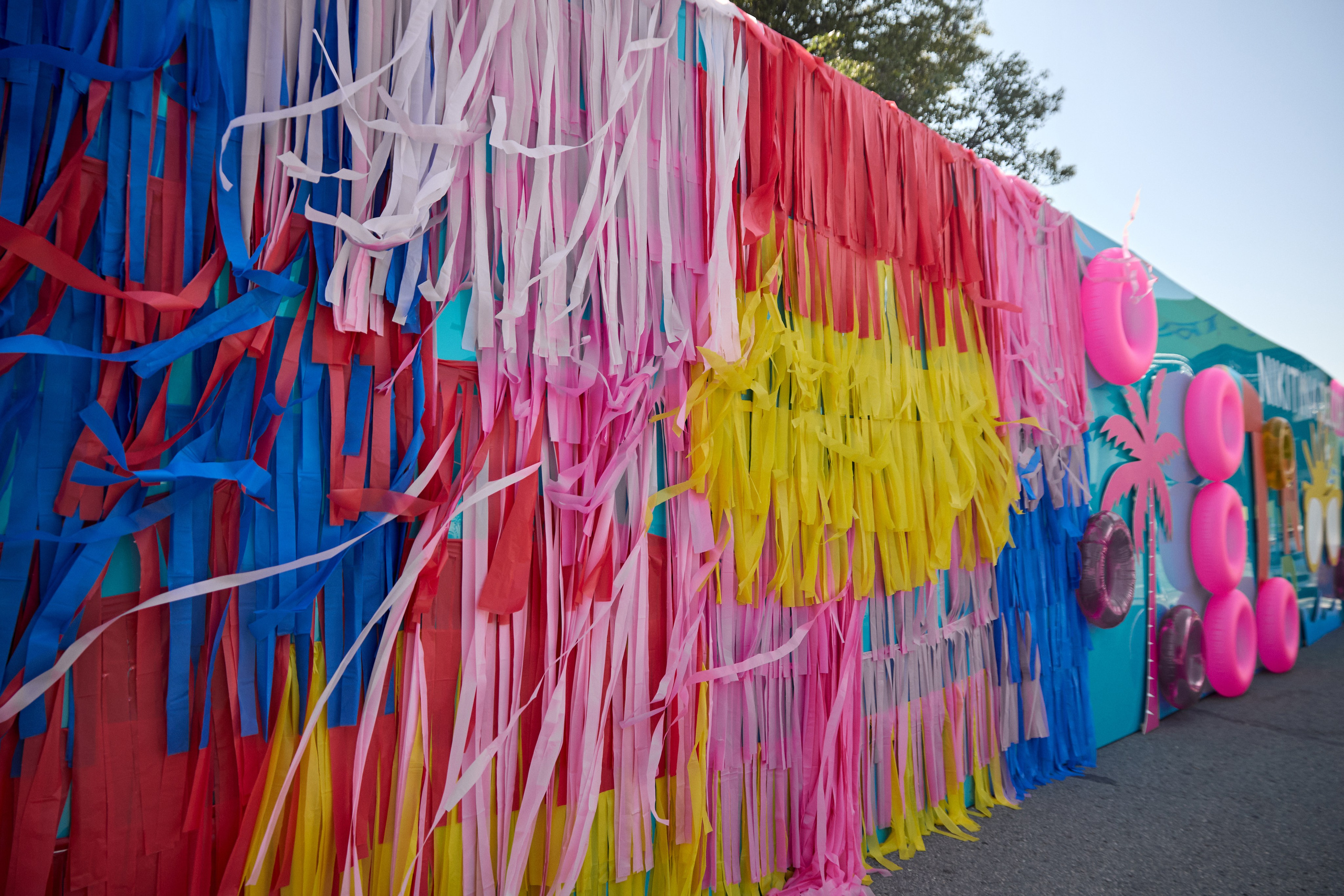 Солнечный ритм Фестиваля. Студия декора НикитинаДекор — оформление мероприятий в Ульяновске. Профессиональное создание эксклюзивных декораций