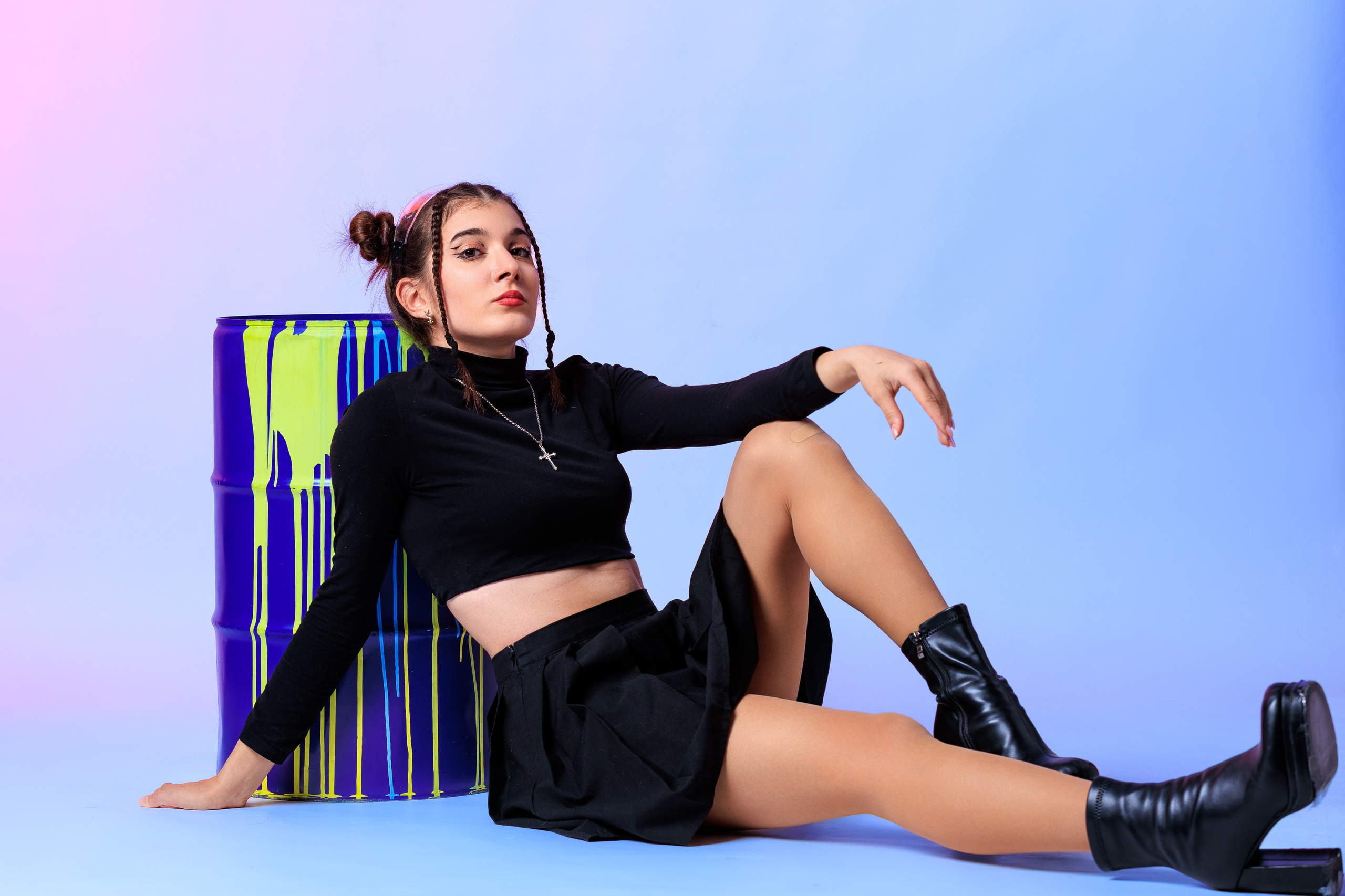 Смотреть фотки в фотостудии. Выпускные альбомы Геленджик, Новороссийск, Краснодар, Туапсе