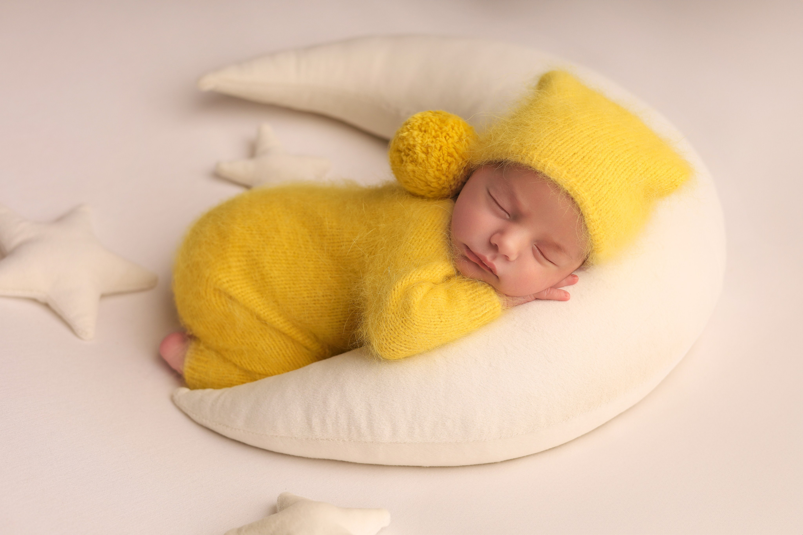 Детский фотограф новорожденных в Москве и Московской области Анна