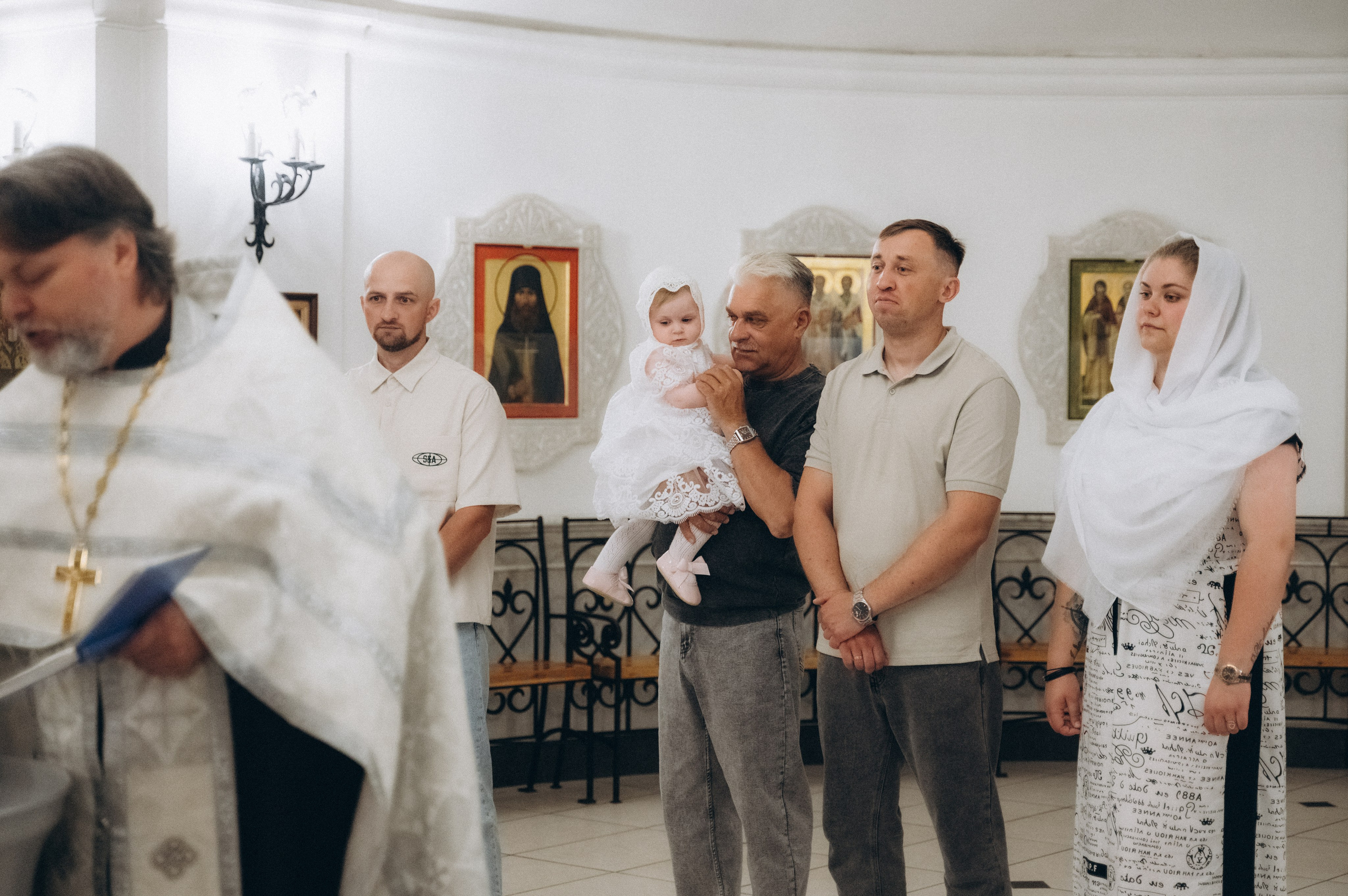 Крещение Владиславы (Криптовый храм в честь собора Новомучеников и Исповедников земли Белорусской). Семейный фотограф в Минске Дарья Дреко