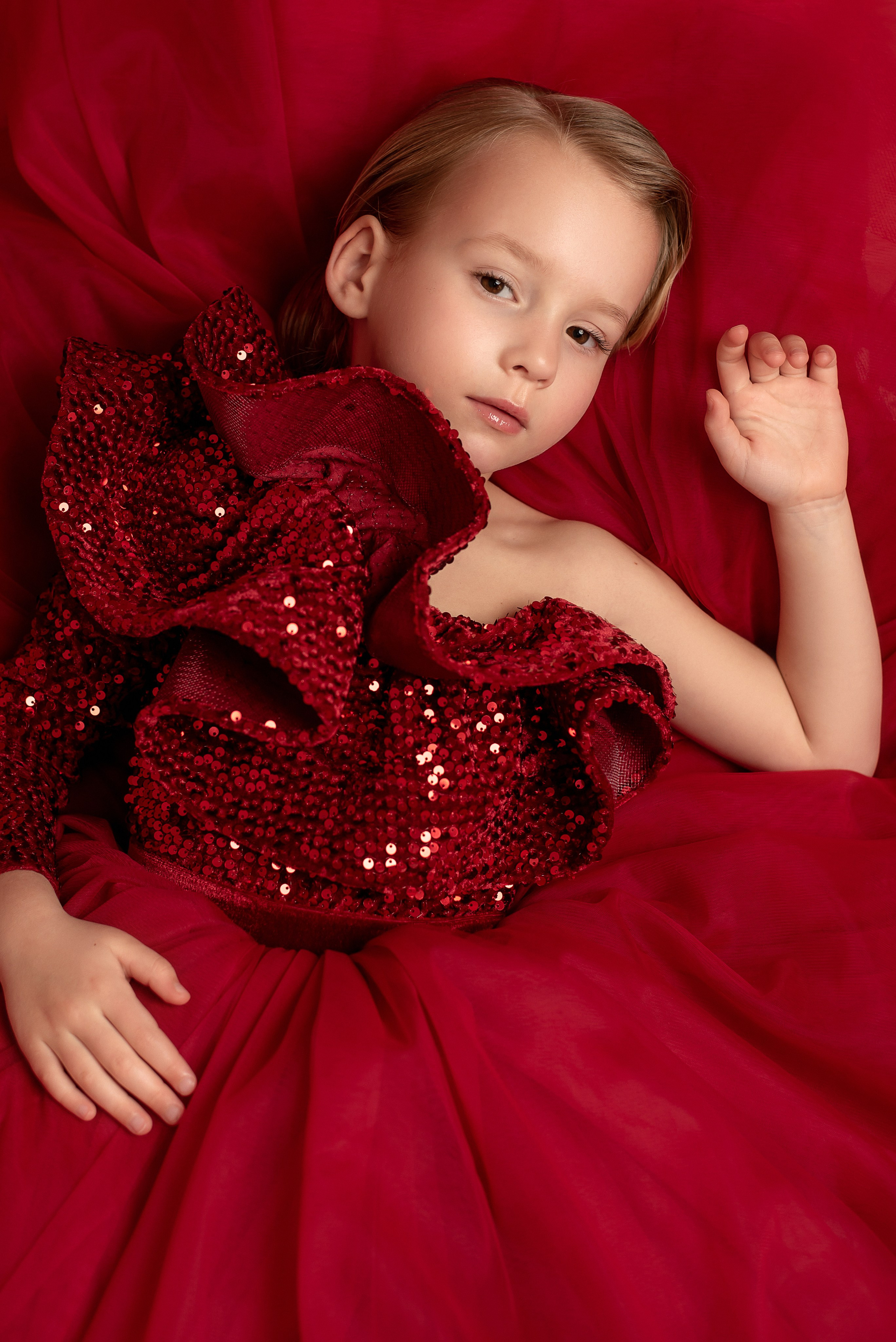 Полина в шляпке. Семейный и детский фотограф Наталья Горда