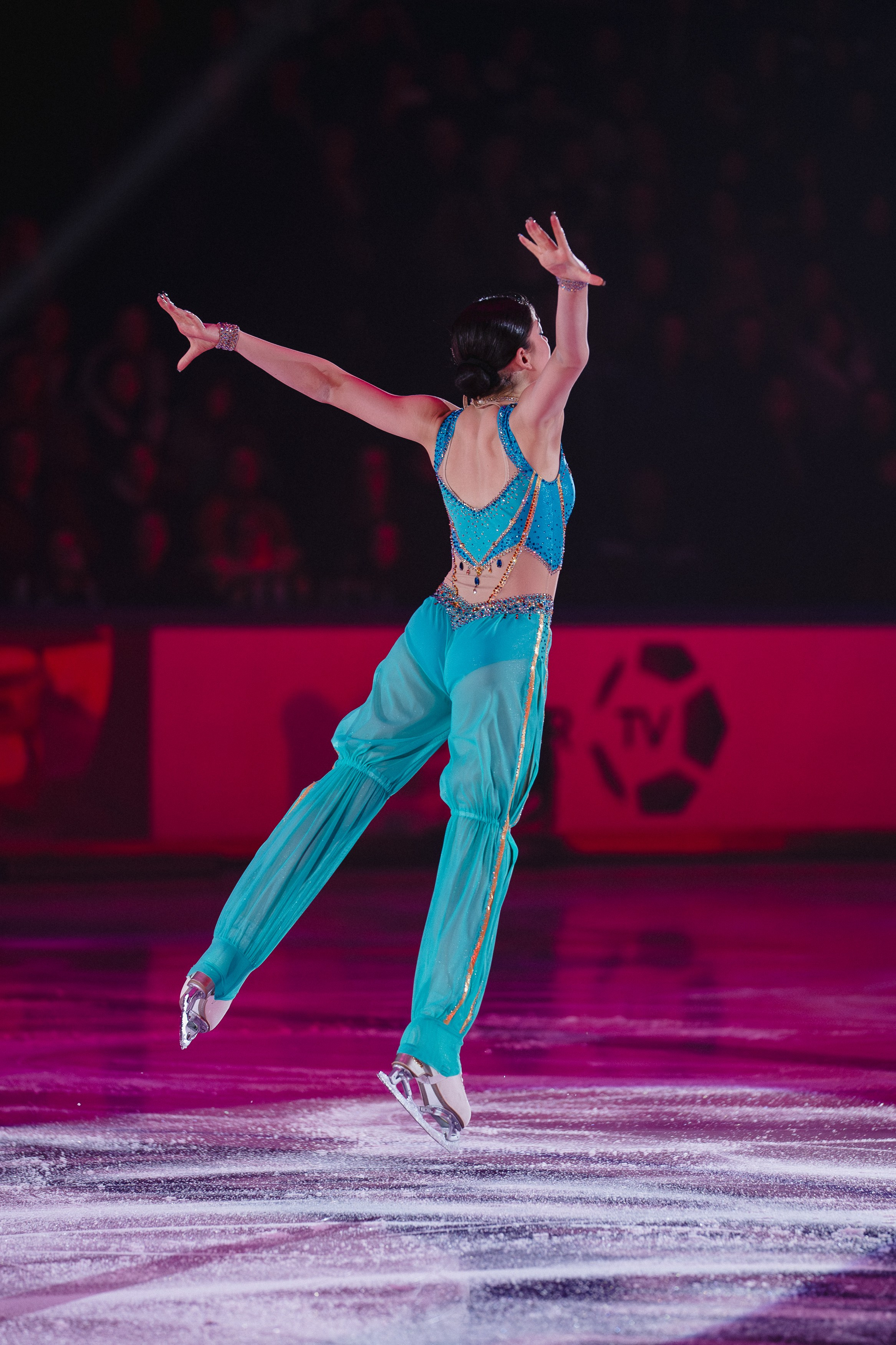 Шоу Этери Тутберидзе в Новосибирске. Воробьева Ксения — Спортивный и танцевальный фотограф Новосибирск