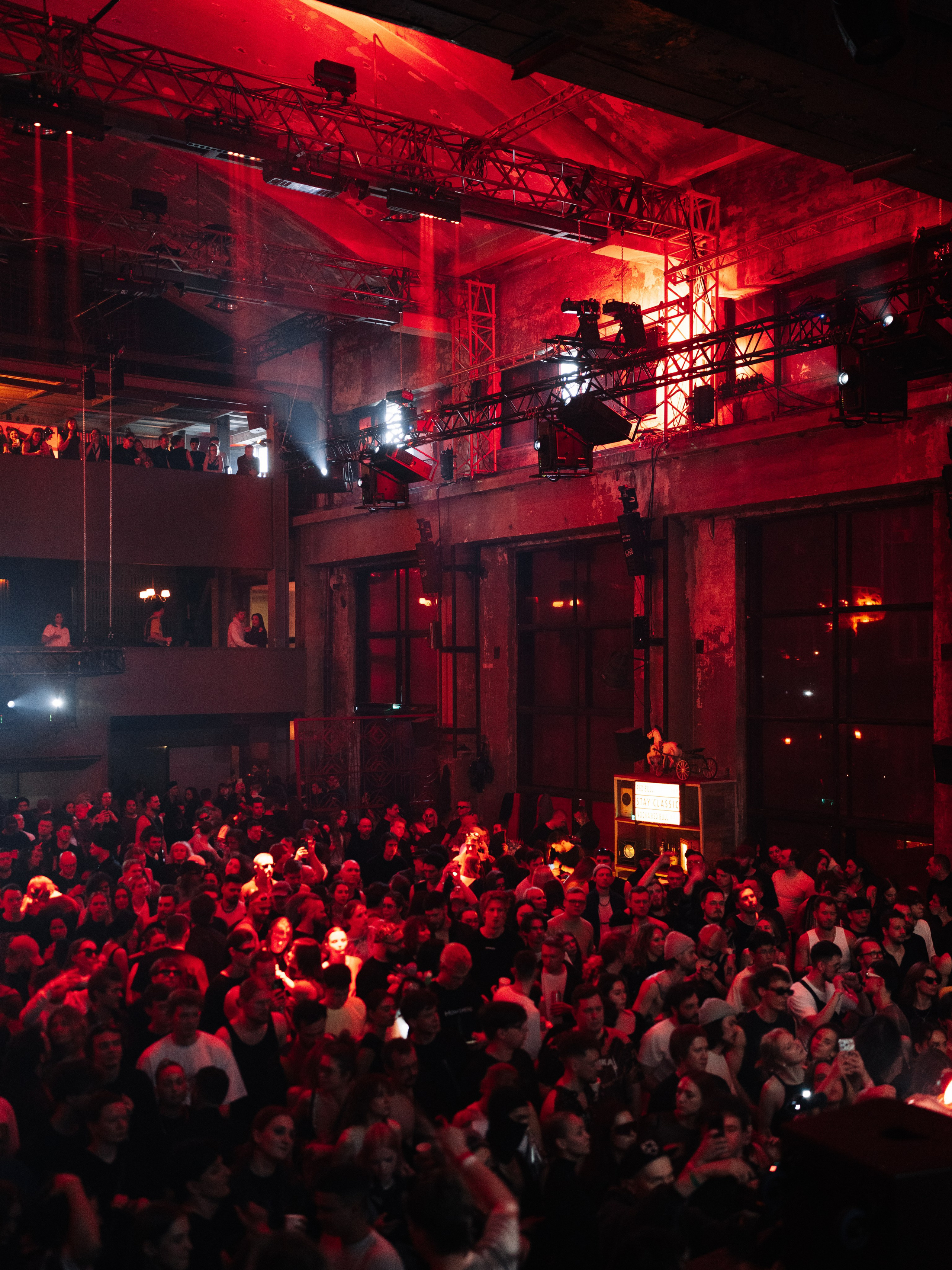 SICK YEARS, ARMA ╳ SILA SVETA. @tomrus: Рустам Шагиморданов — фотограф