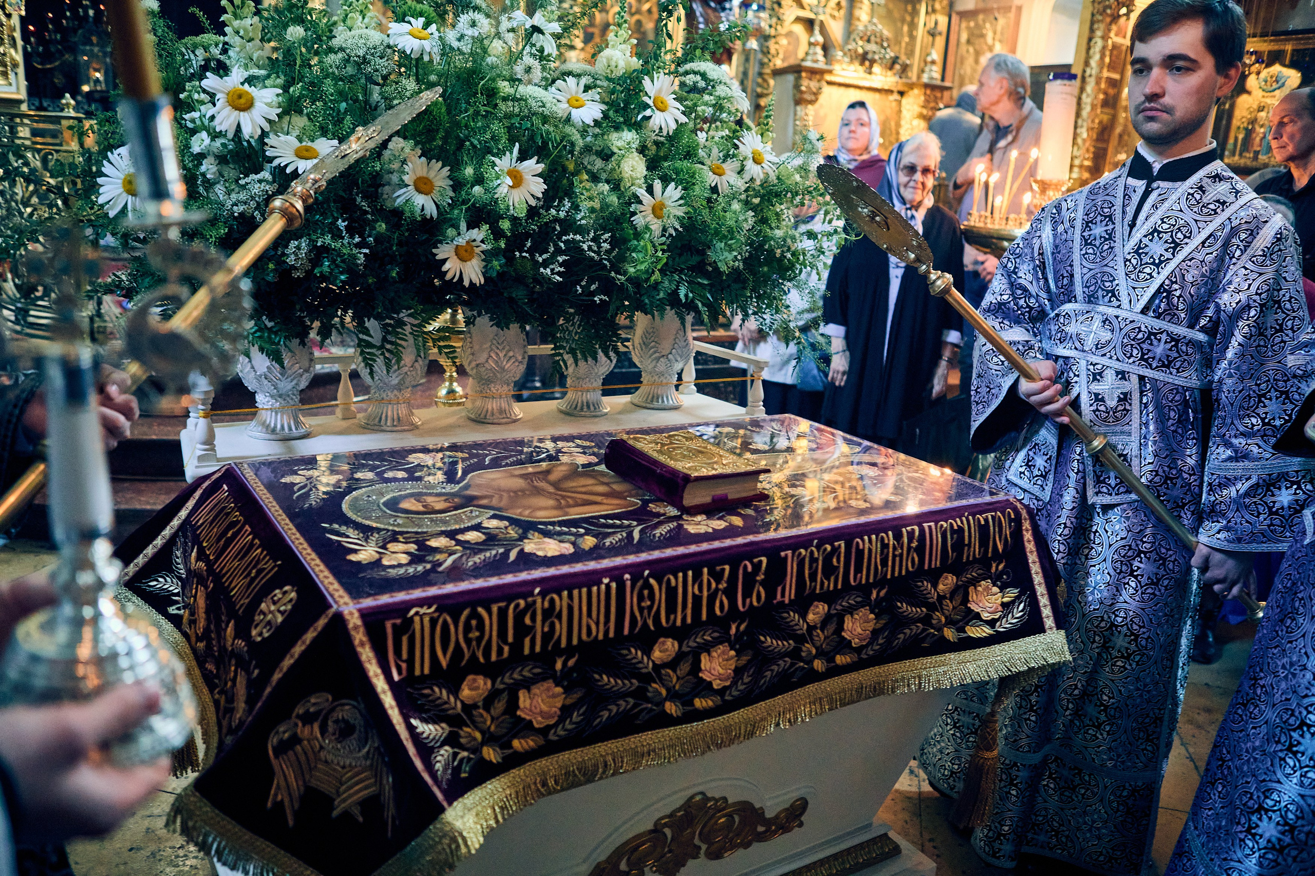 Вечерня с выносом Плащаницы Спасителя Плач. Пресвятой Богородицы. DMITRY MOISEENKO — фотограф, художник, топ-стилист