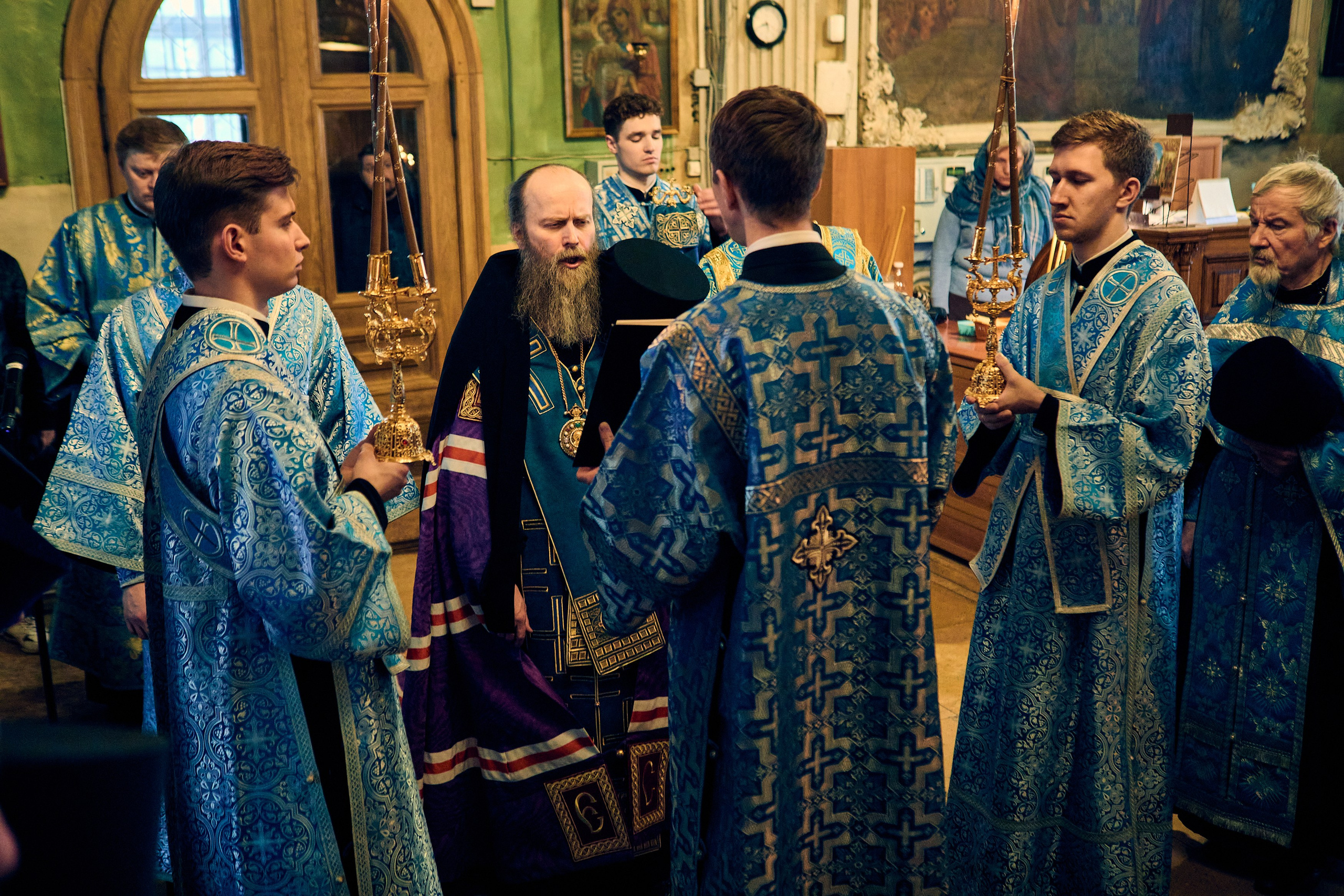 Всенощная на Благовещение Пресвятой Богородицы. DMITRY MOISEENKO — фотограф, художник, топ-стилист