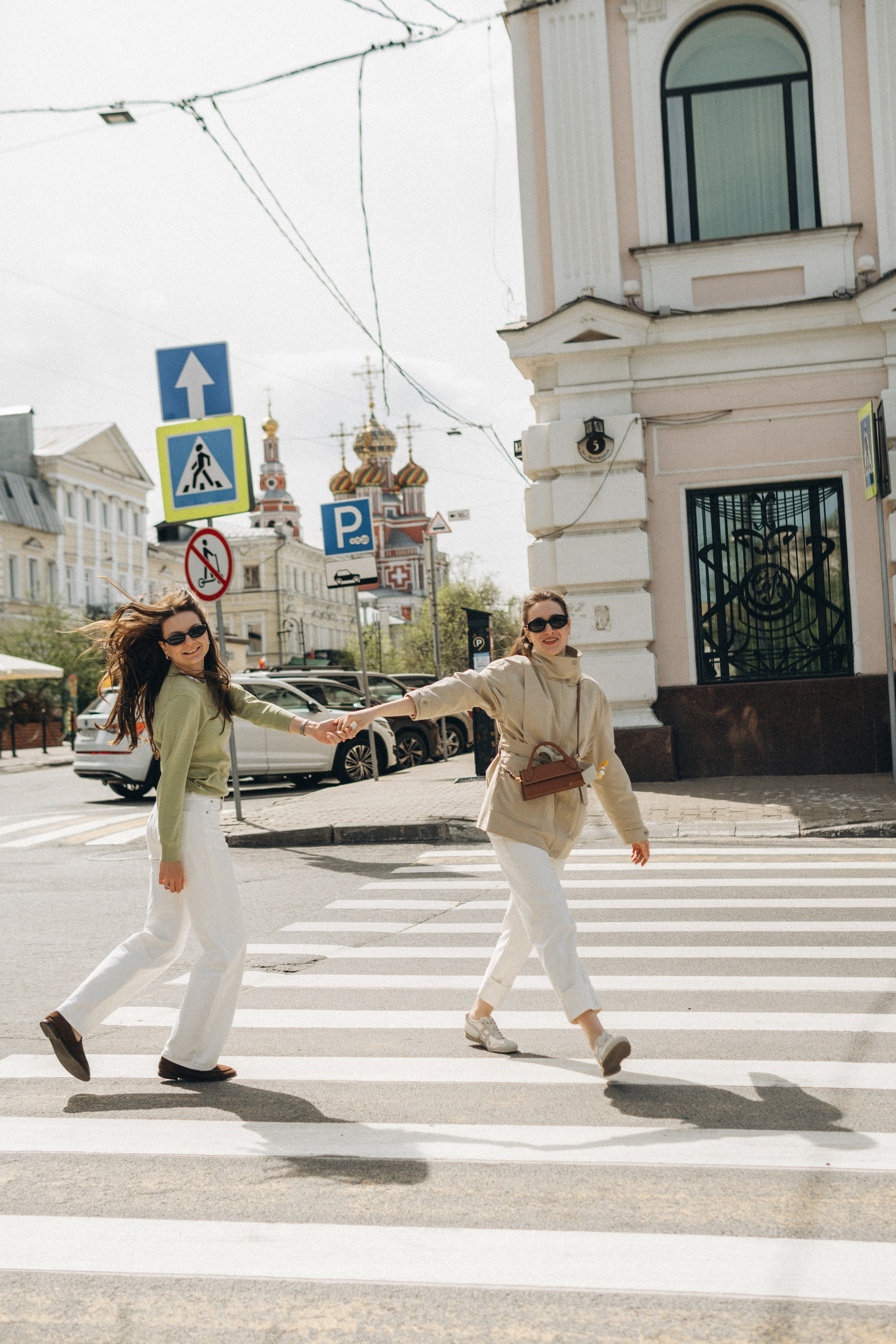 Девчиник-прогулка. Я — Алёна и я фотографирую красиво (е)