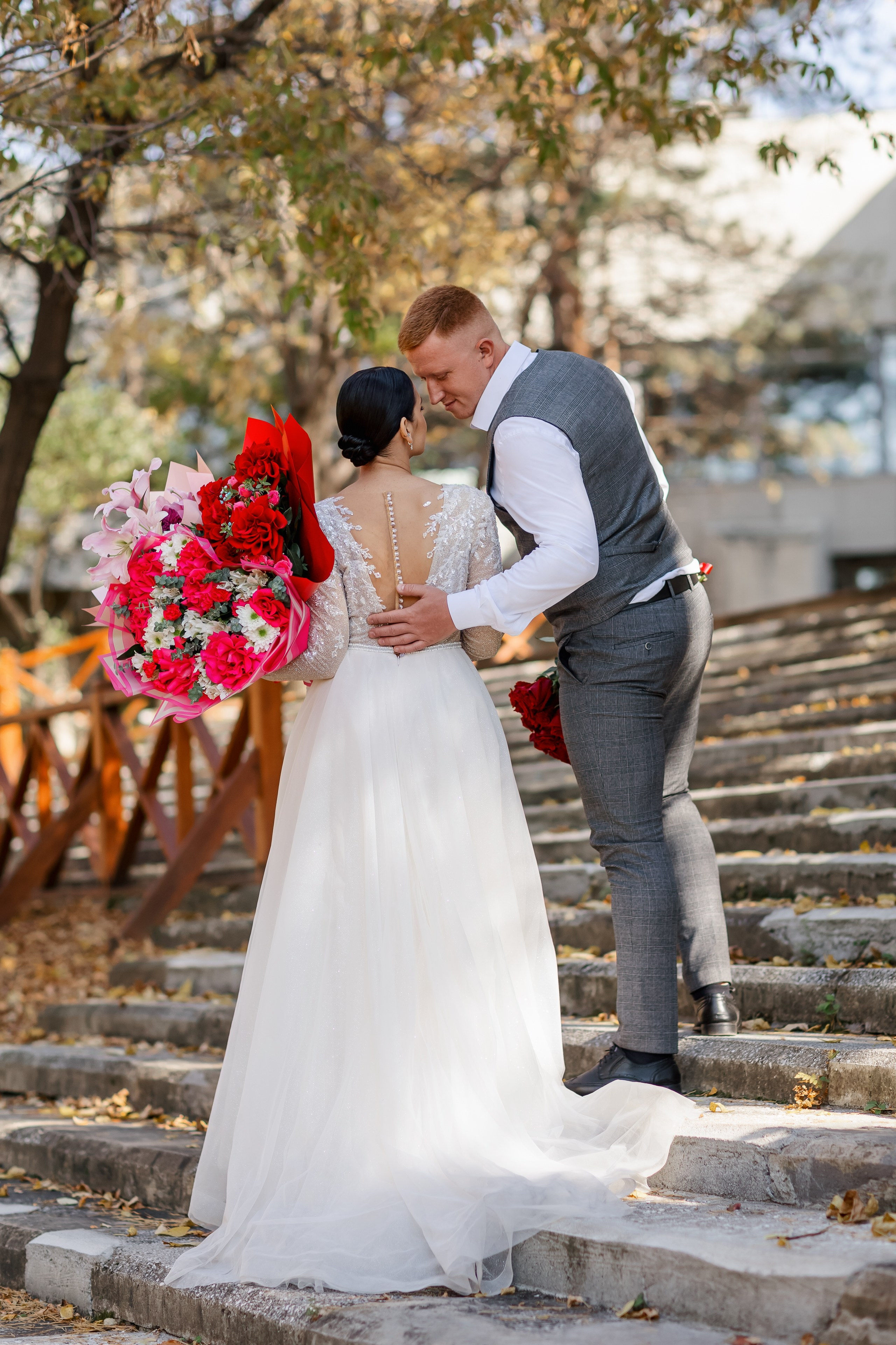 Степан и Алина. Красивая осенняя прогулка. Свадебный фотограф в Хабаровске