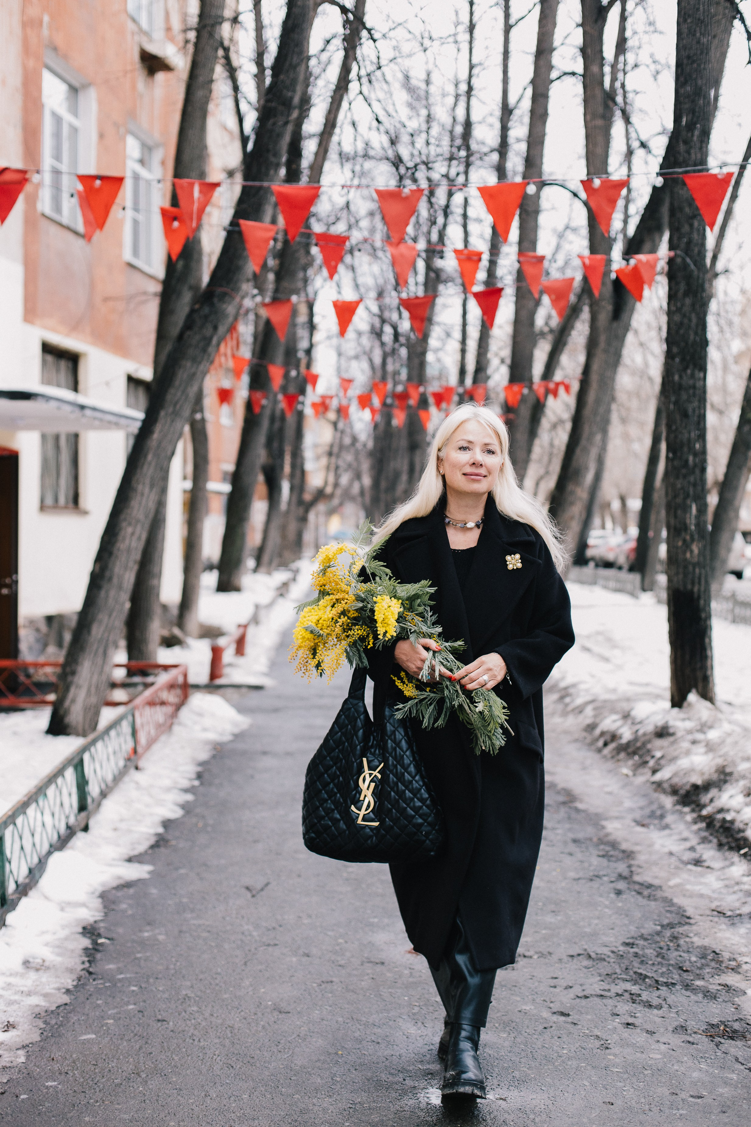 Полина, весна. Семейный фотограф Трусова Евгения в Екатеринбурге