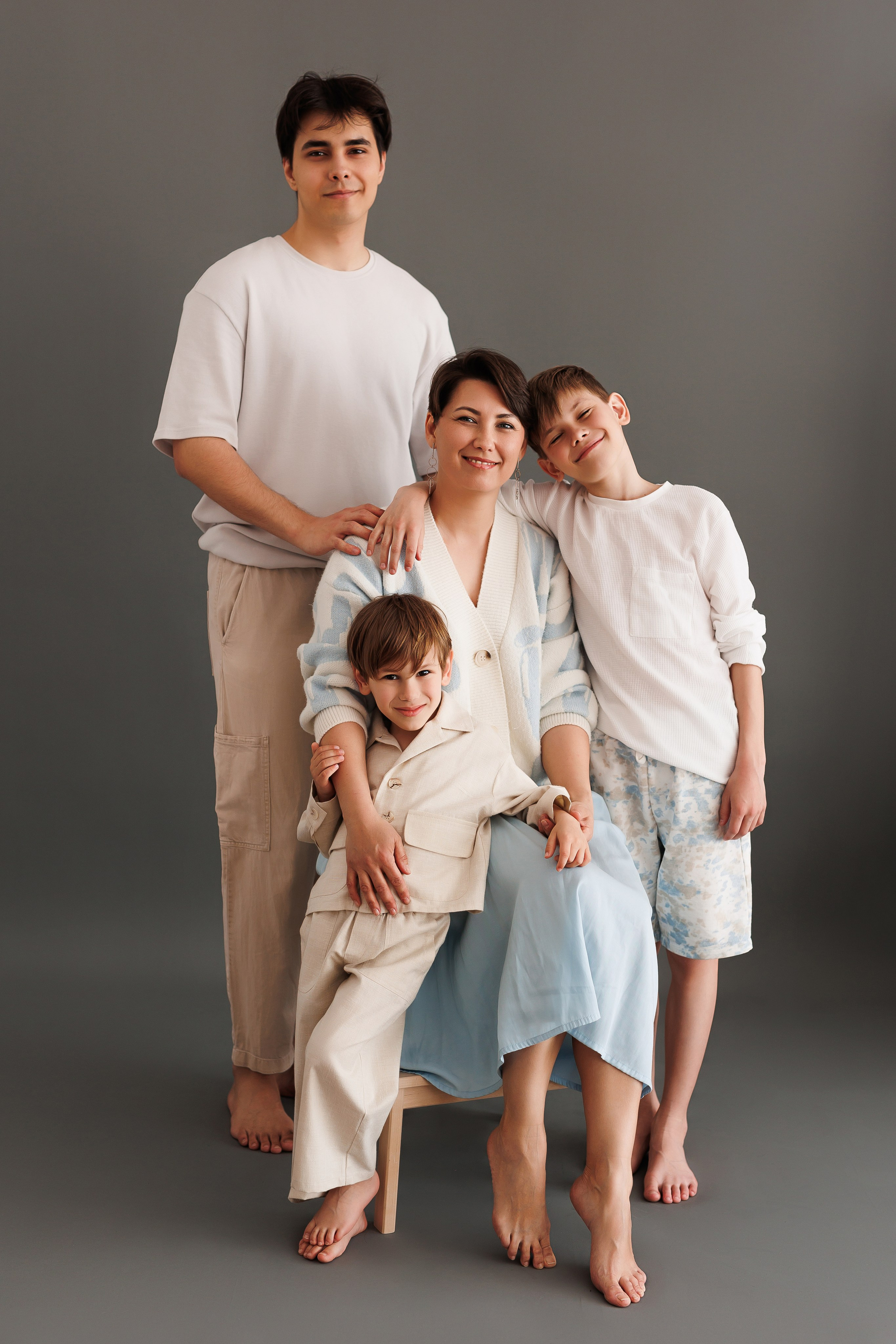 Семьи студия. Профессиональная детская и семейная фотостудия в Краснодаре