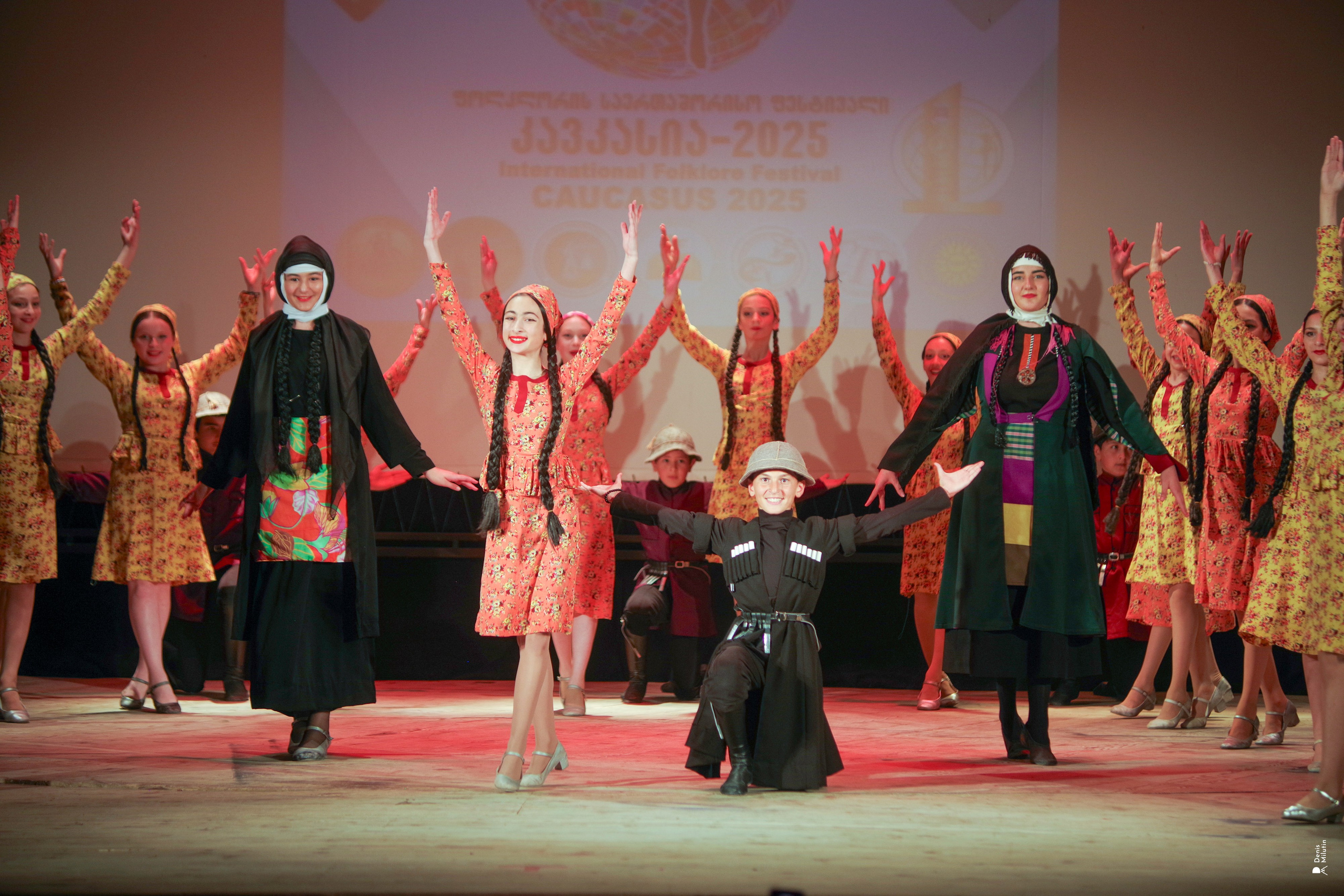 Танцы в прекрасном Они. Портретный фотограф Денис Милютин