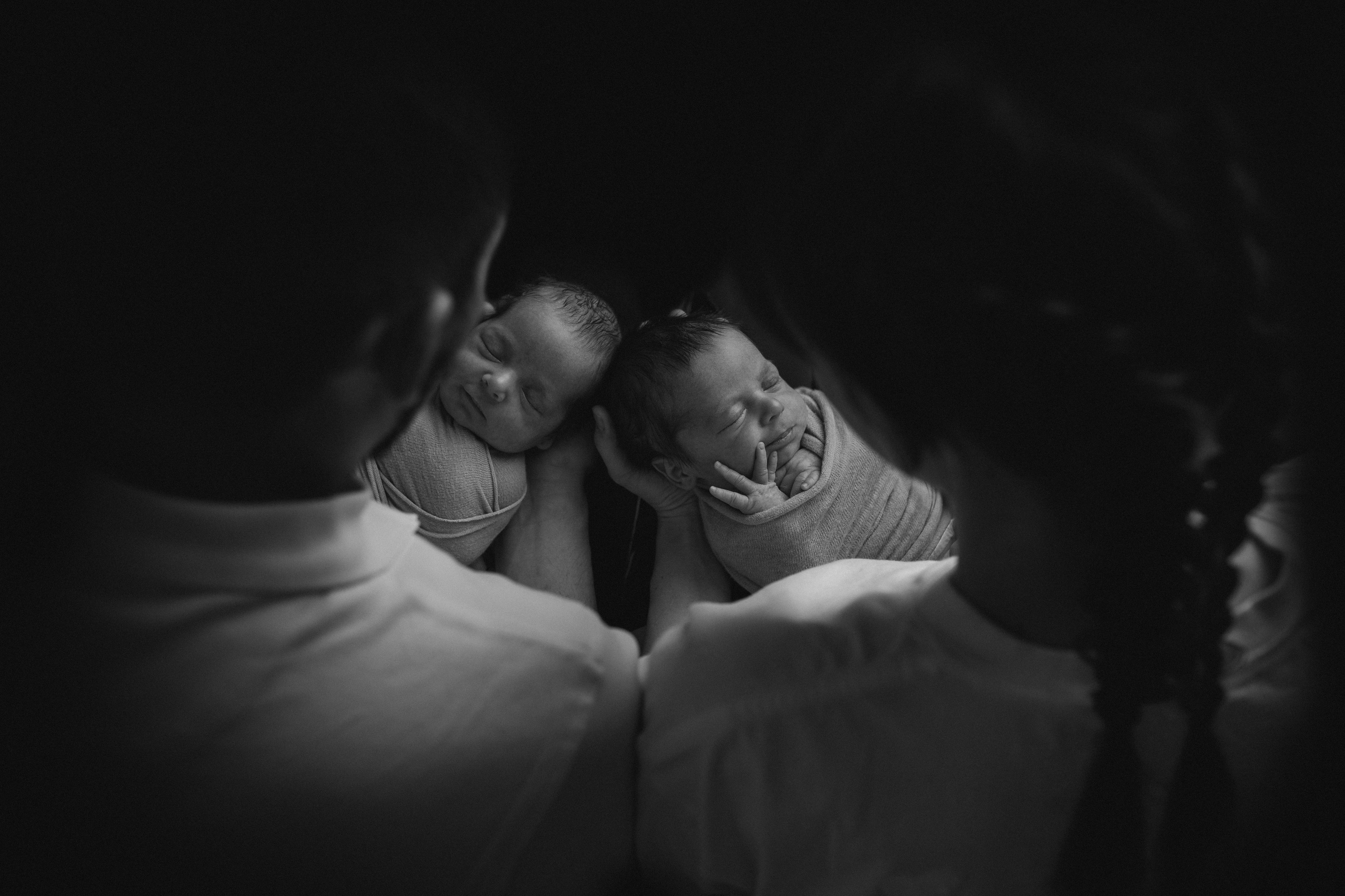 Ярослав и Владислав. Кобякова Мария. Фотограф новорождённых и детей до года город ИРКУТСК