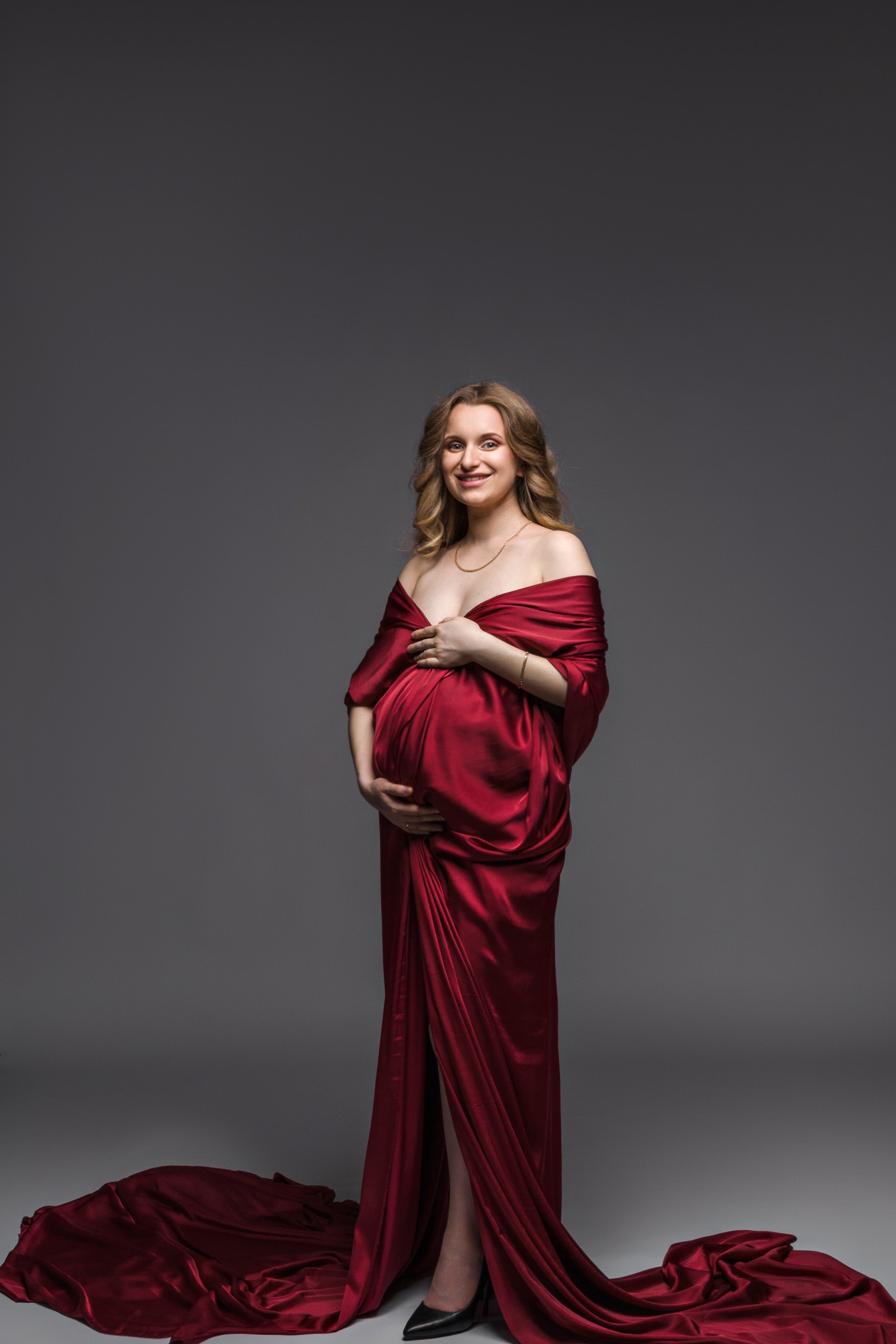 Беременность. Индивидуальные, семейные, студийные съемки в Серпухове и за пределами