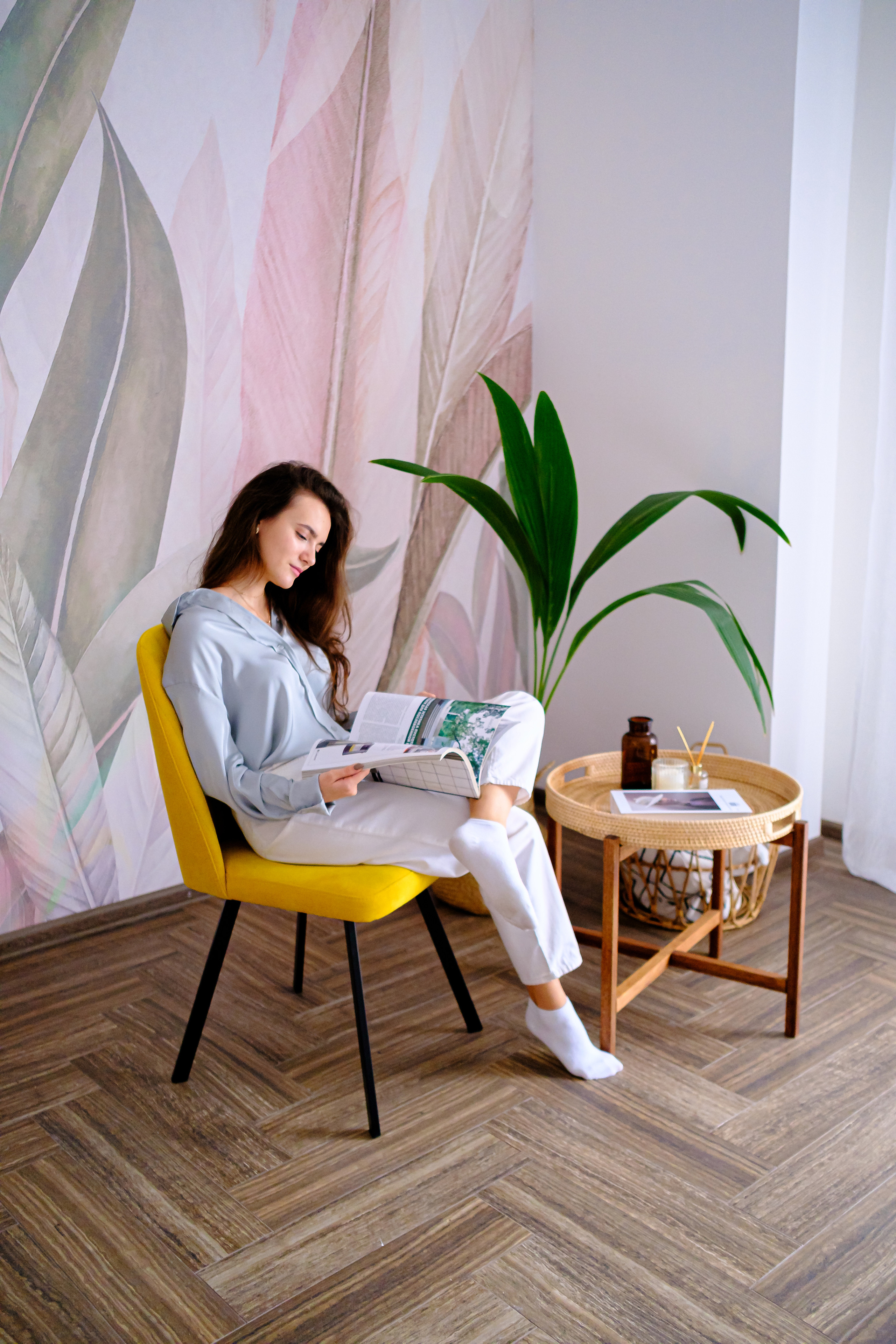 X-Place (Бренд мебели). Main