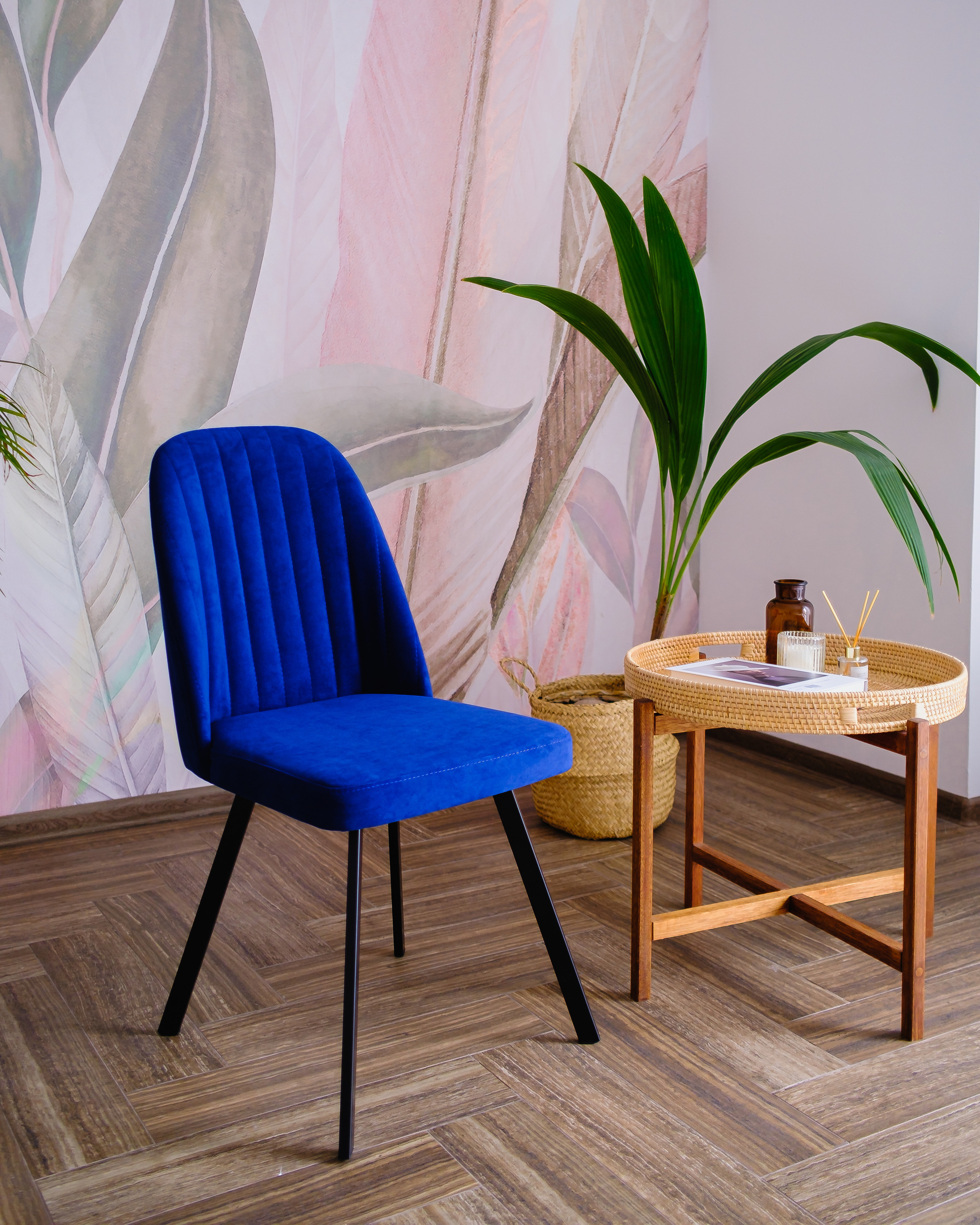 X-Place (Бренд мебели). Main