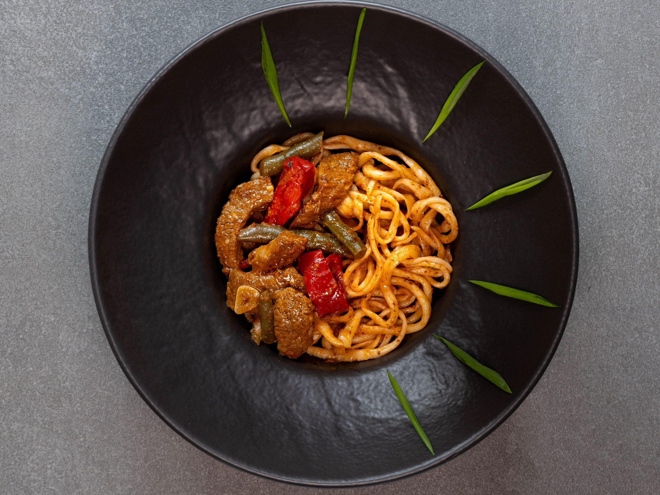 Блюда Чебуреки и Манты. Фотограф Юлия Воеводина