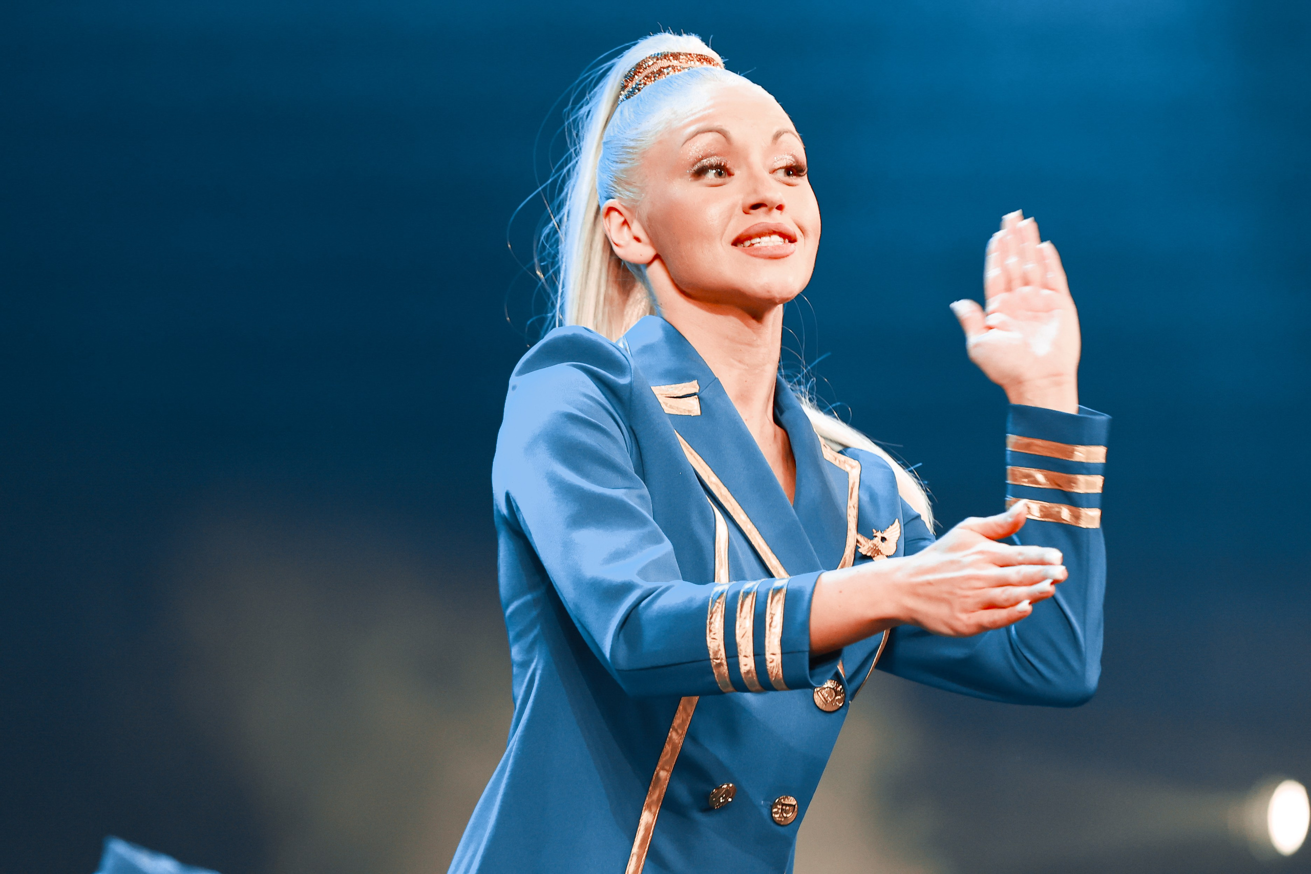 TODES Новогодняя перезагрузка 2024. MIG — студия спортивной фотографии Михаила Голянского