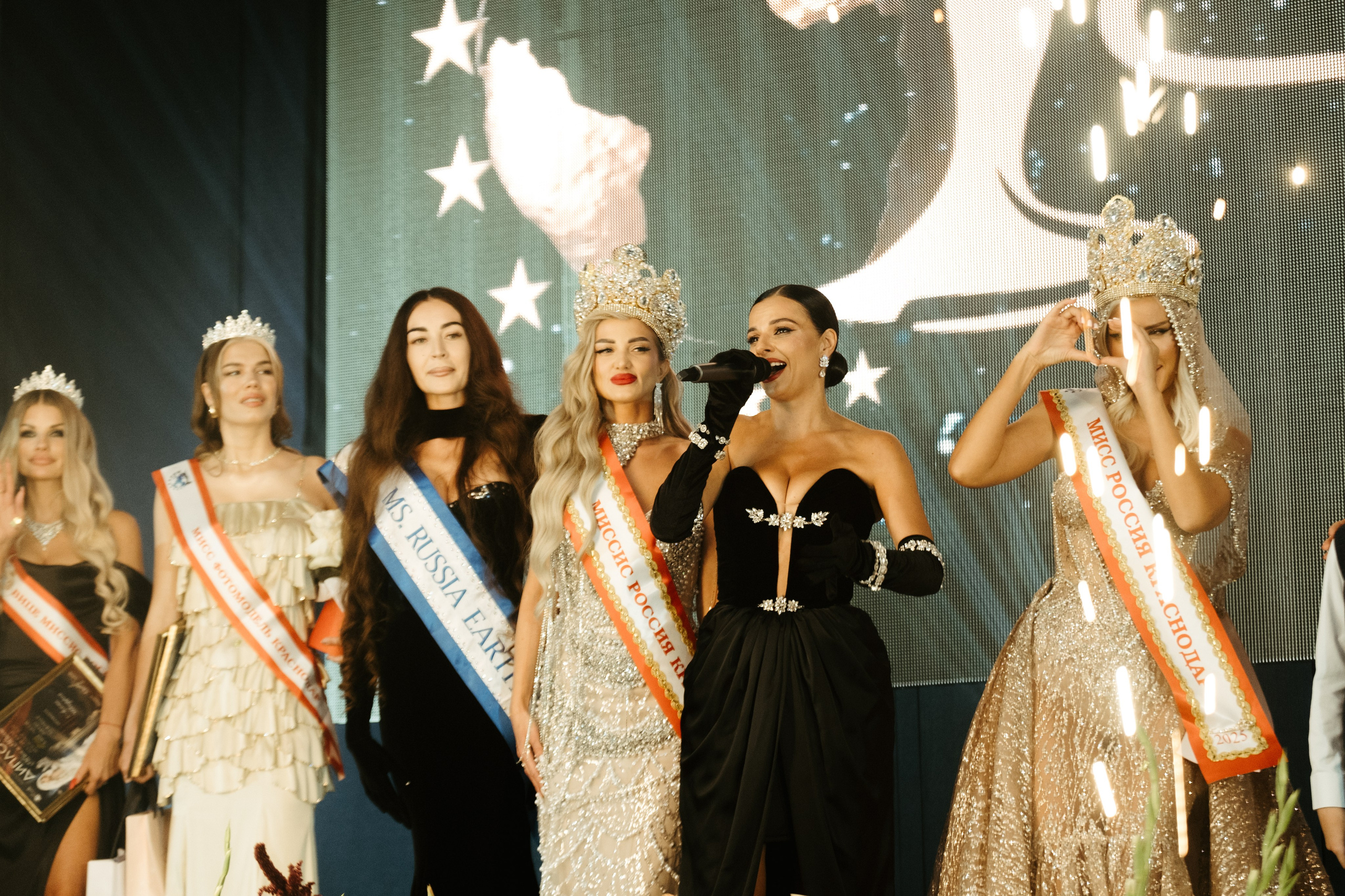 Мисс и Миссис Россия Земли Краснодар 2025 программа. Свадебный и репортажной фотограф Денис Ожигин в Краснодаре и Краснодарском крае