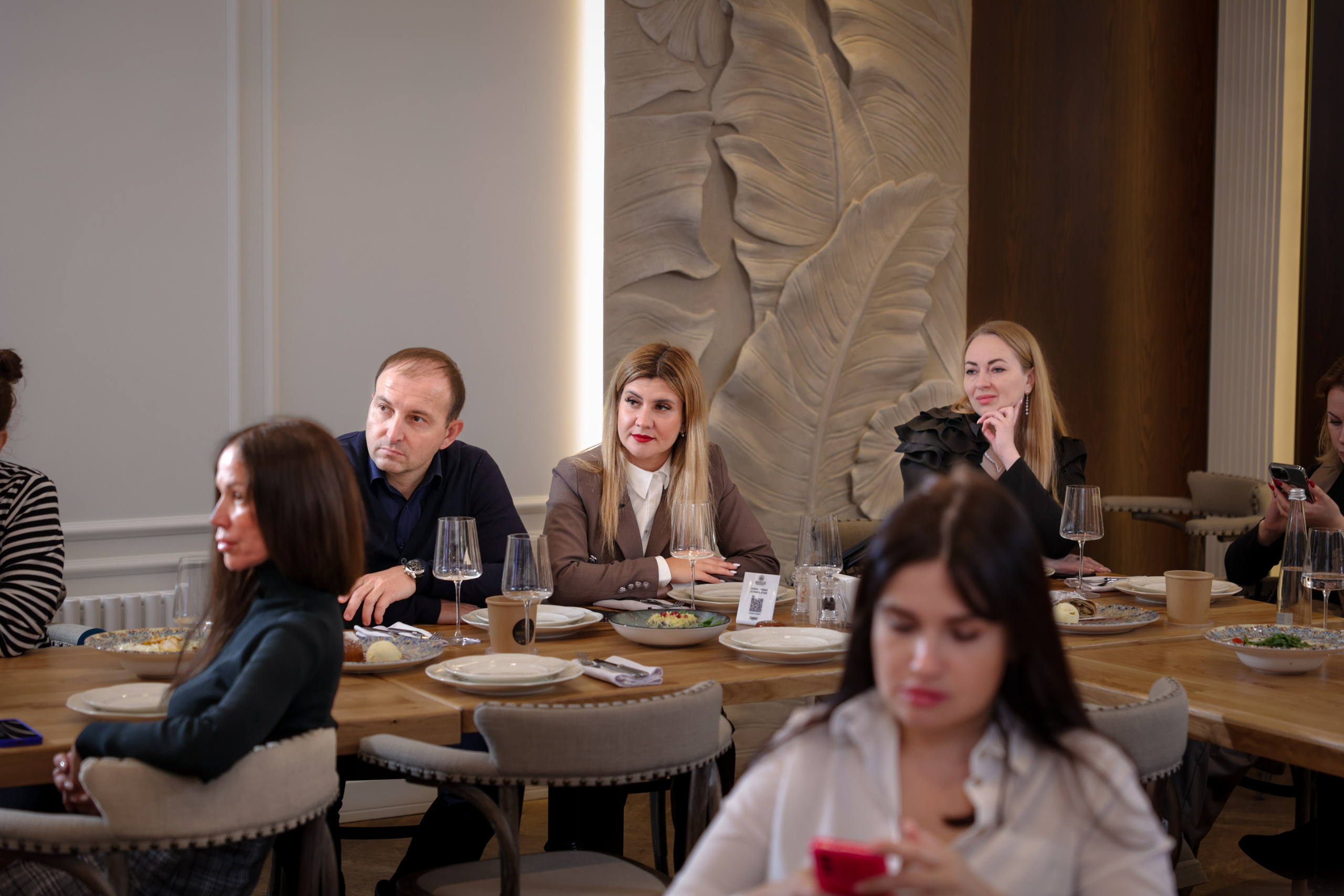 Бизнесс завтрак Level Group. Свадебный фотограф Астрахань