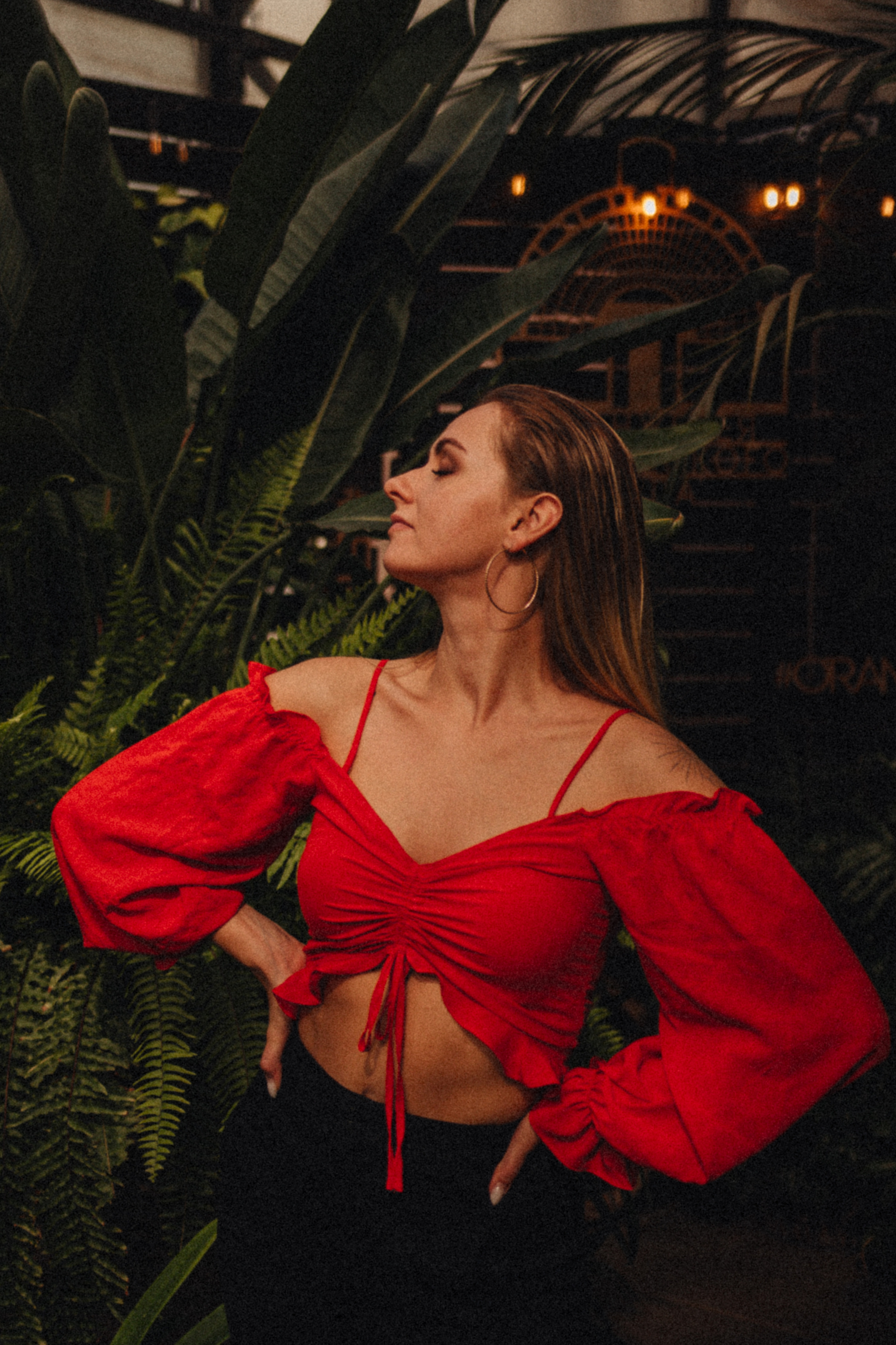 Лера в Оранжерее. Главная