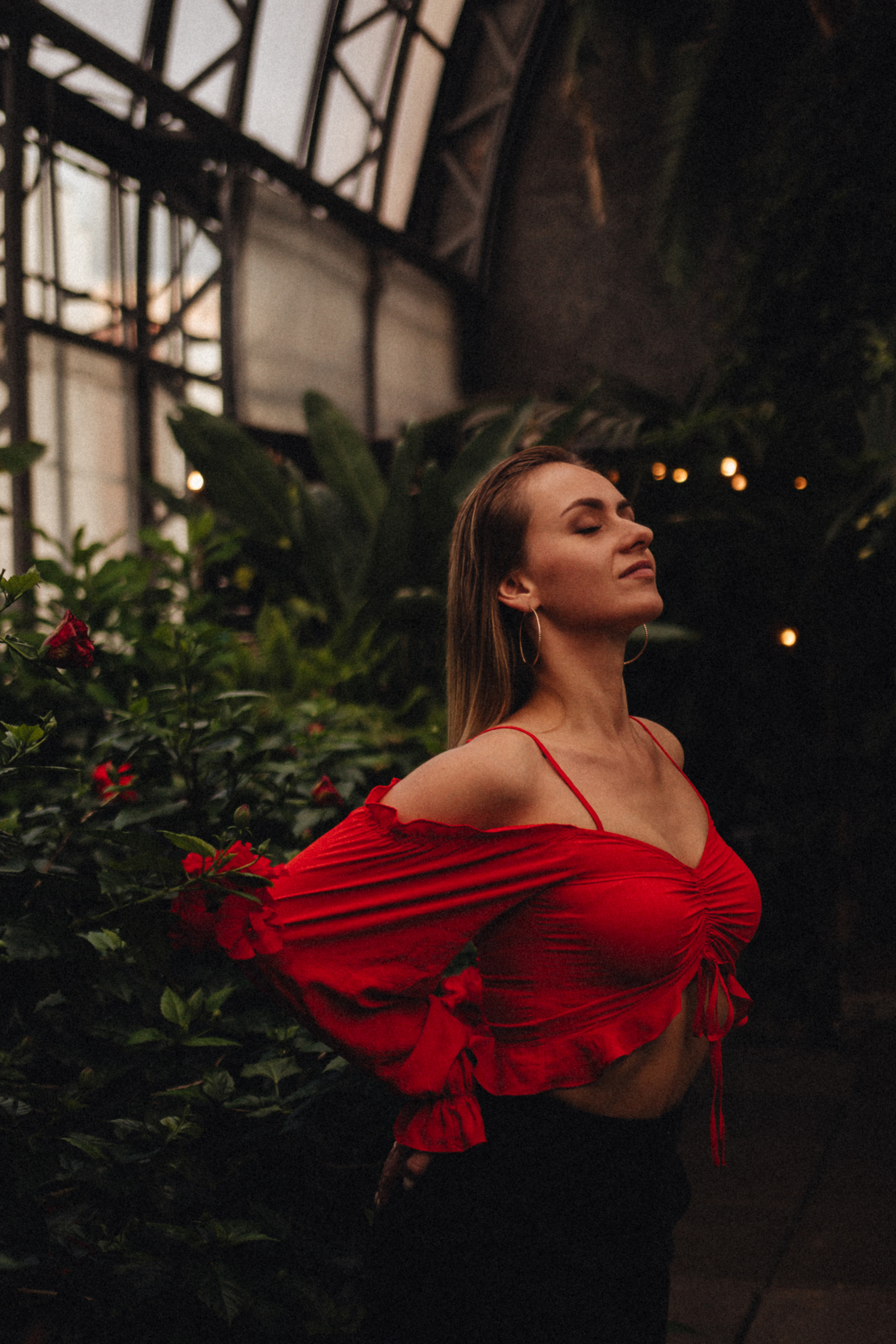 Лера в Оранжерее. Главная