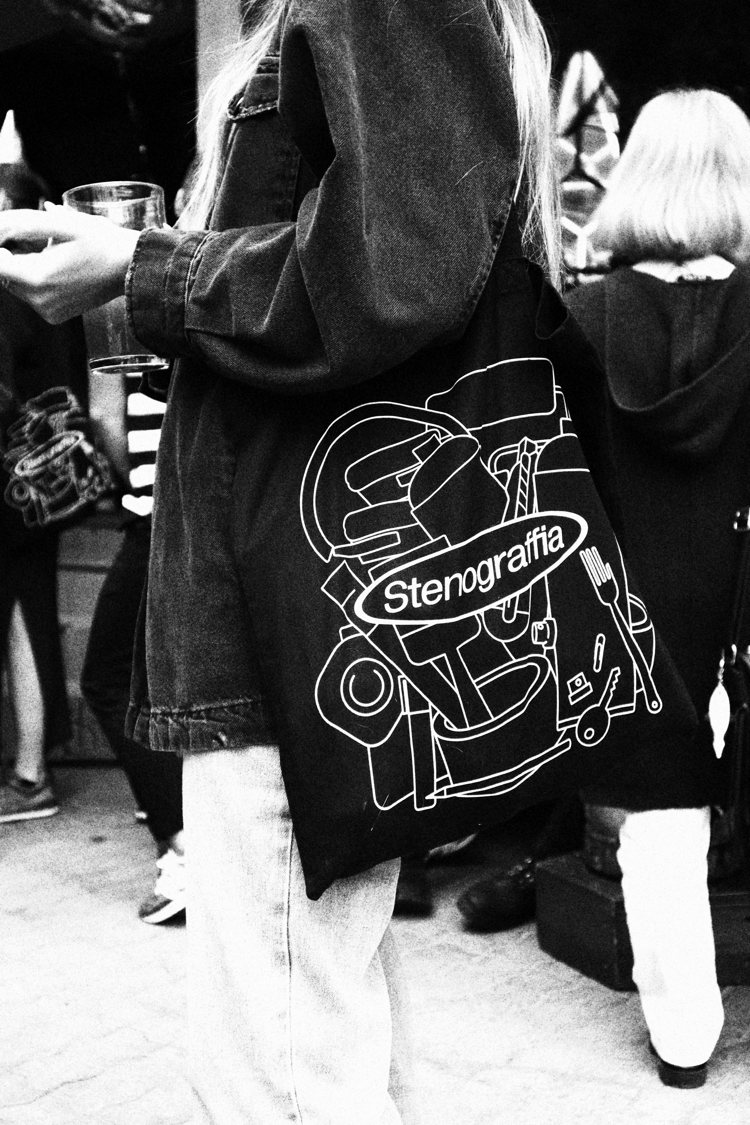 STENOGRAFFIA / Бар «Нельсон Совин». Уральское создание