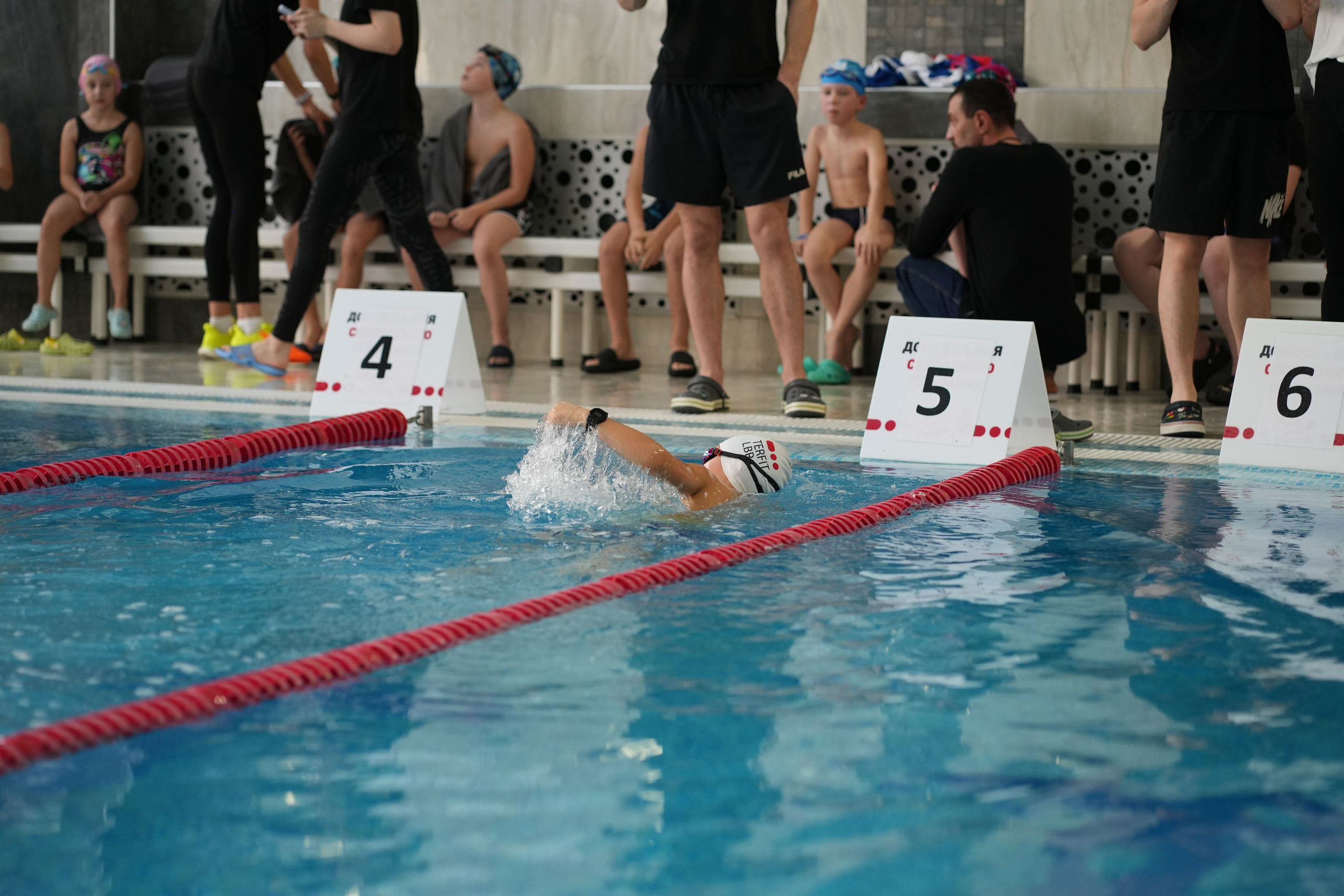 Никита Соревнования по плаванию 2025. Фотограф Антон Кириллов