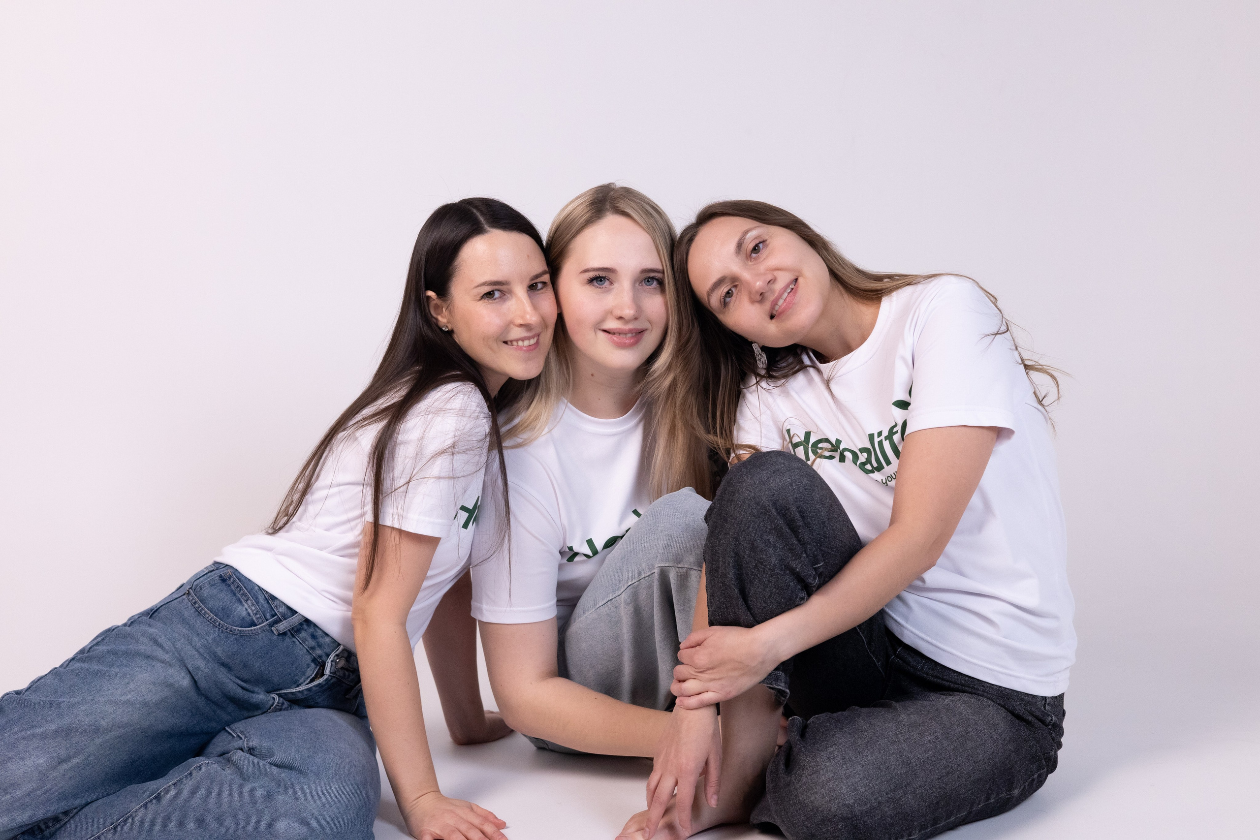 ДЕВОЧКИ ГЕРБОЛАЙФ 2. Фотограф Красноярск съемки лавстори, фотосессия в студии, портретная съемка, творческие фотосессии