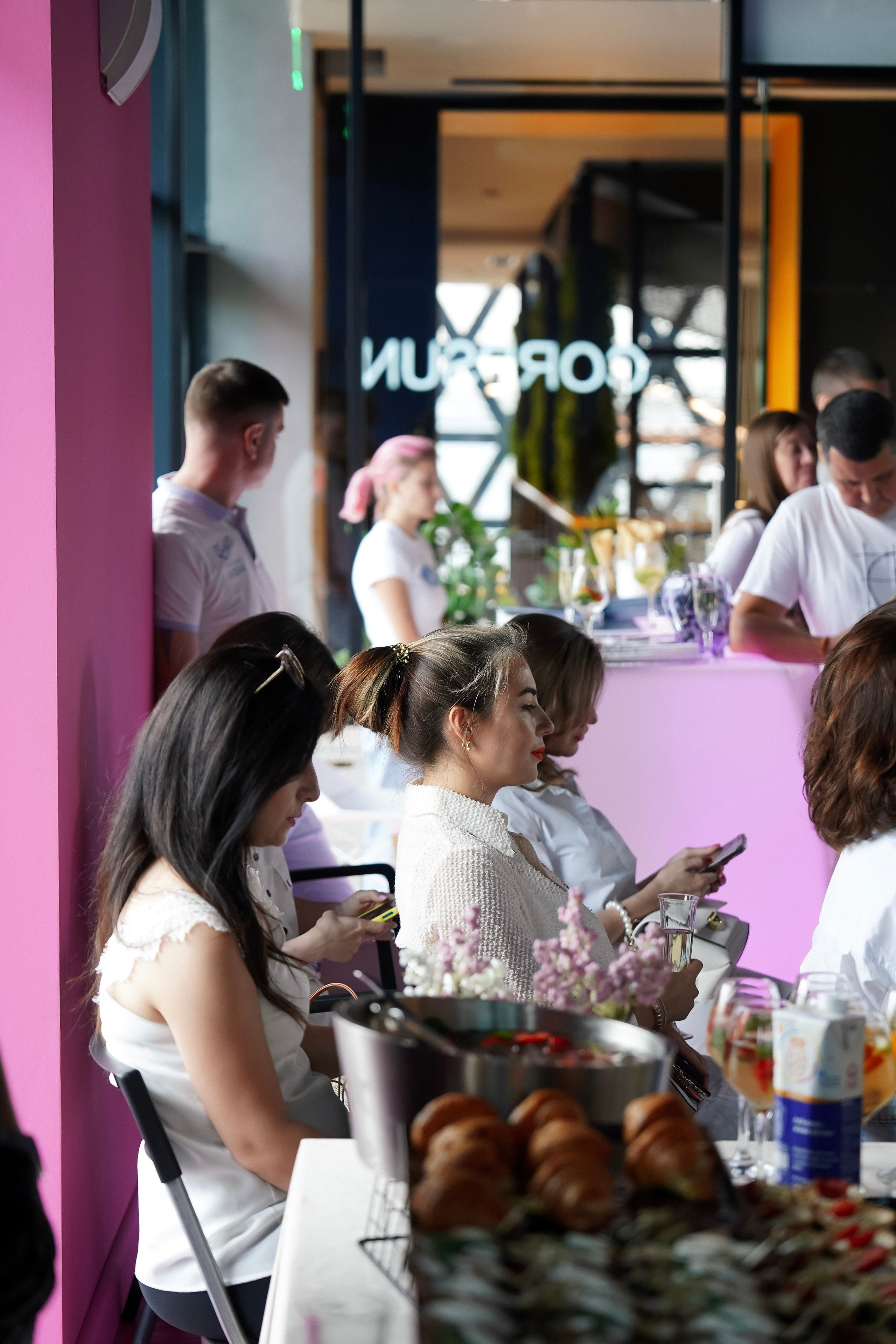 Открытие салона Corpsun / для HiHome. Фотограф с психологическим образованием