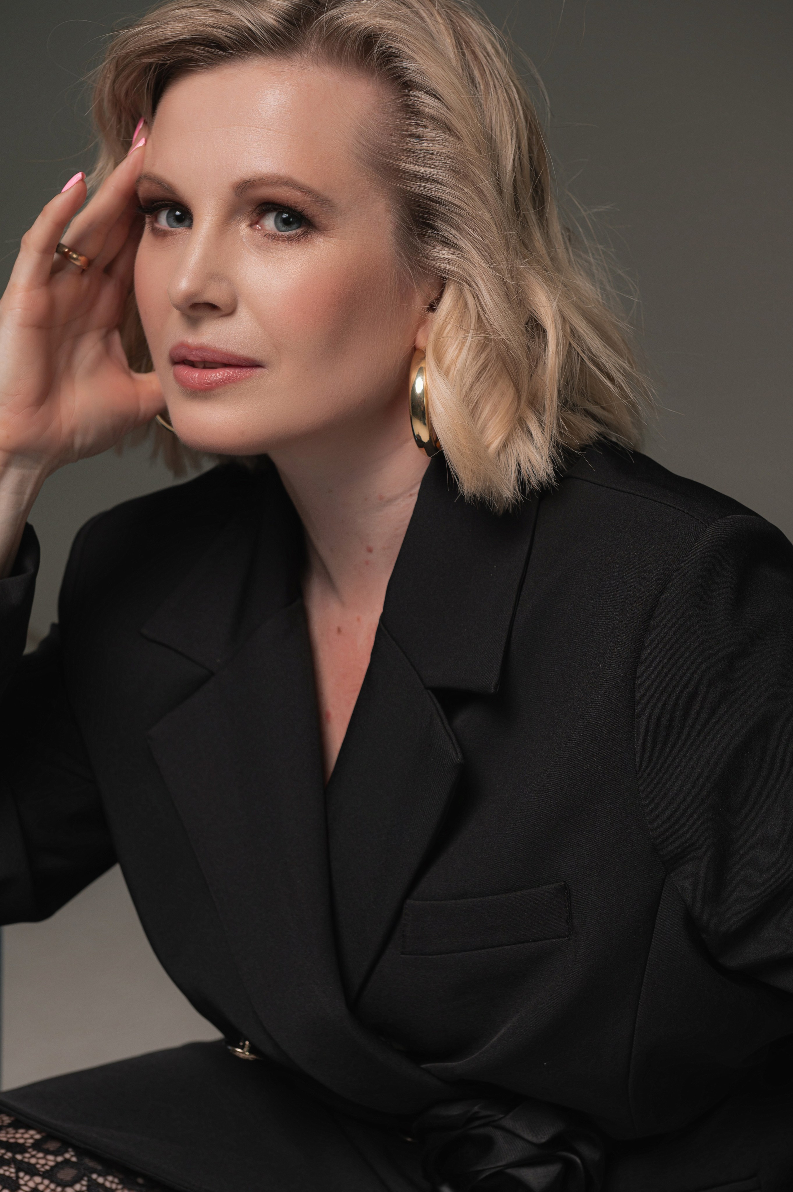 Юля. Фотограф в Туле|Москве. Контент-съёмка, женские портреты, репортажные и съёмки для брендов