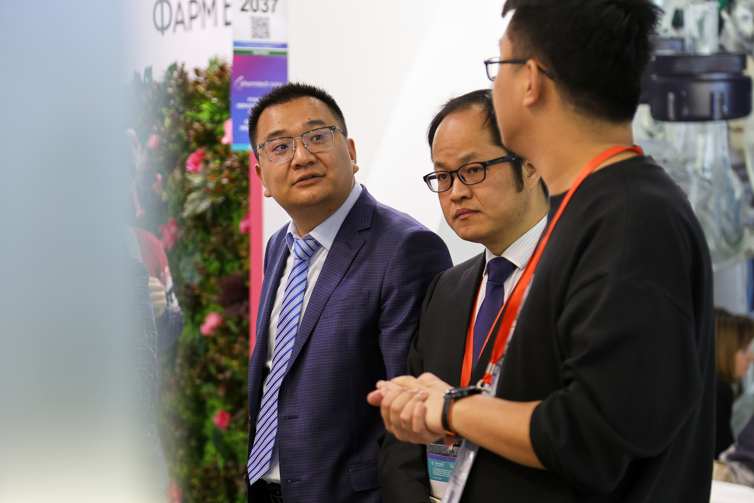 Форум / Конференция. Фотограф видеограф широкого профиля Денис Захаров