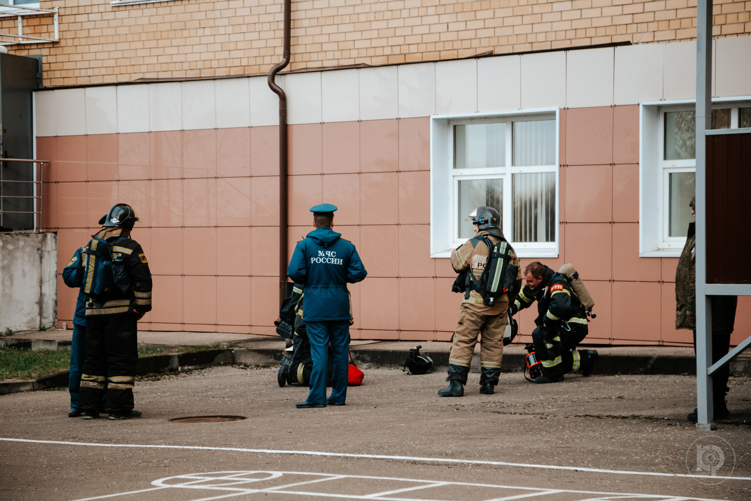 Смоленск — Учения МЧС России на территории СмолГУ. KiPPER Gallery — Фотограф