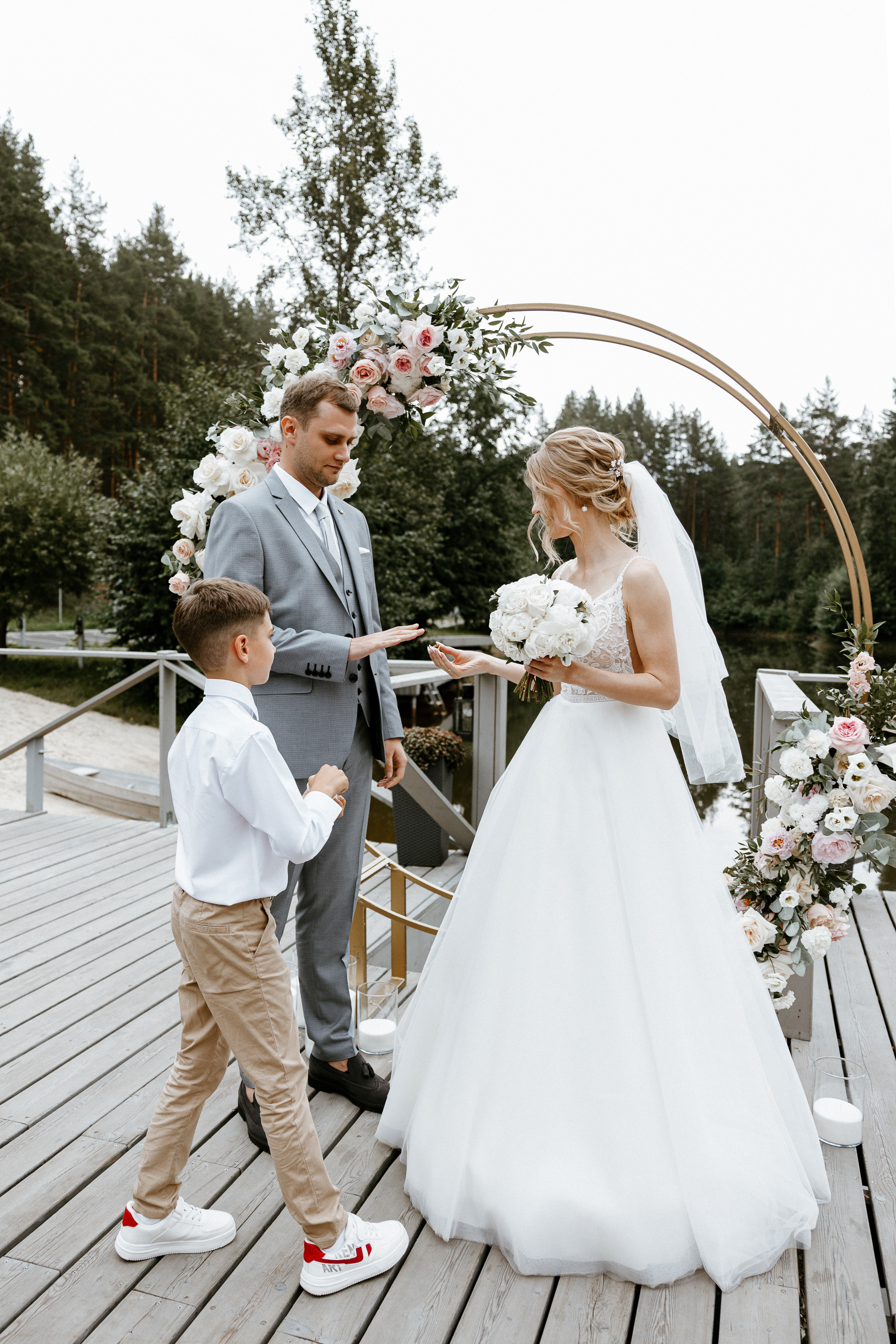 Маша и Влад. Облака. Свадебный фотограф Балчугова Мария Екатеринбург