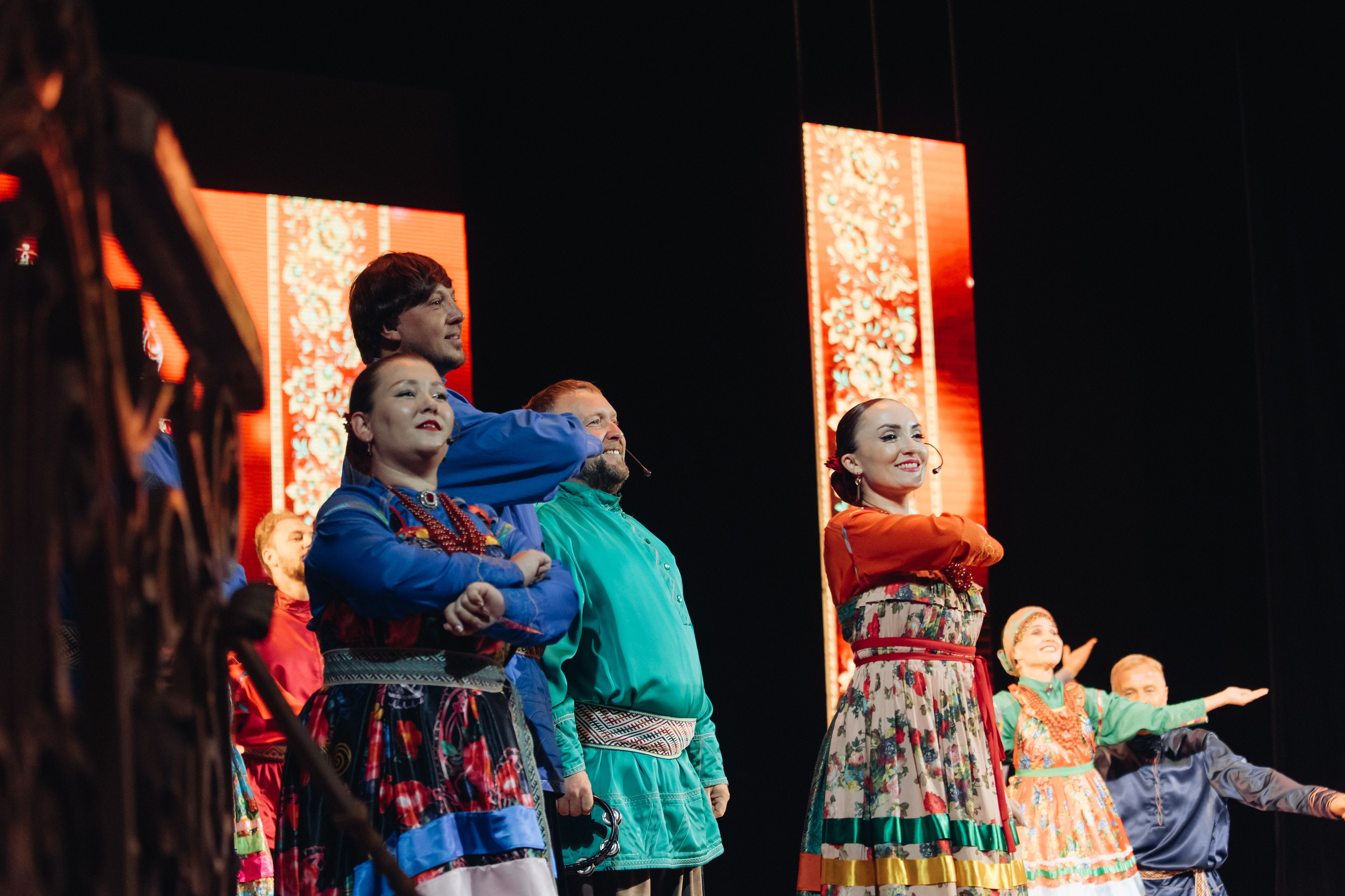 Лучший учитель родного языка и литературы 2025. Свадебный и семейный фотограф в Улан-Удэ