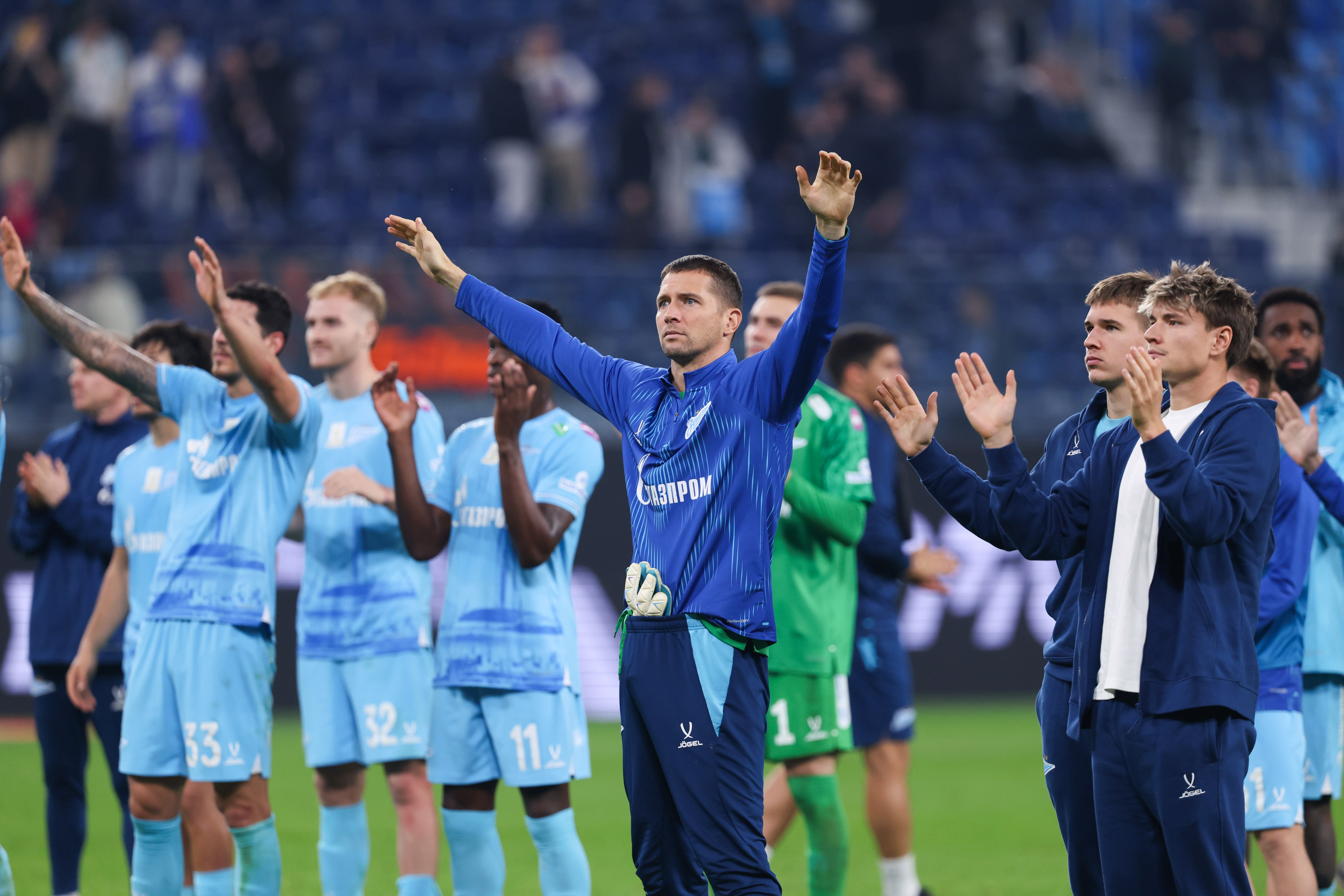 ФК «Зенит — ФК «Динамо» Москва 05.11.2025. Спортивный и репортажный фотограф Антон Тереханов