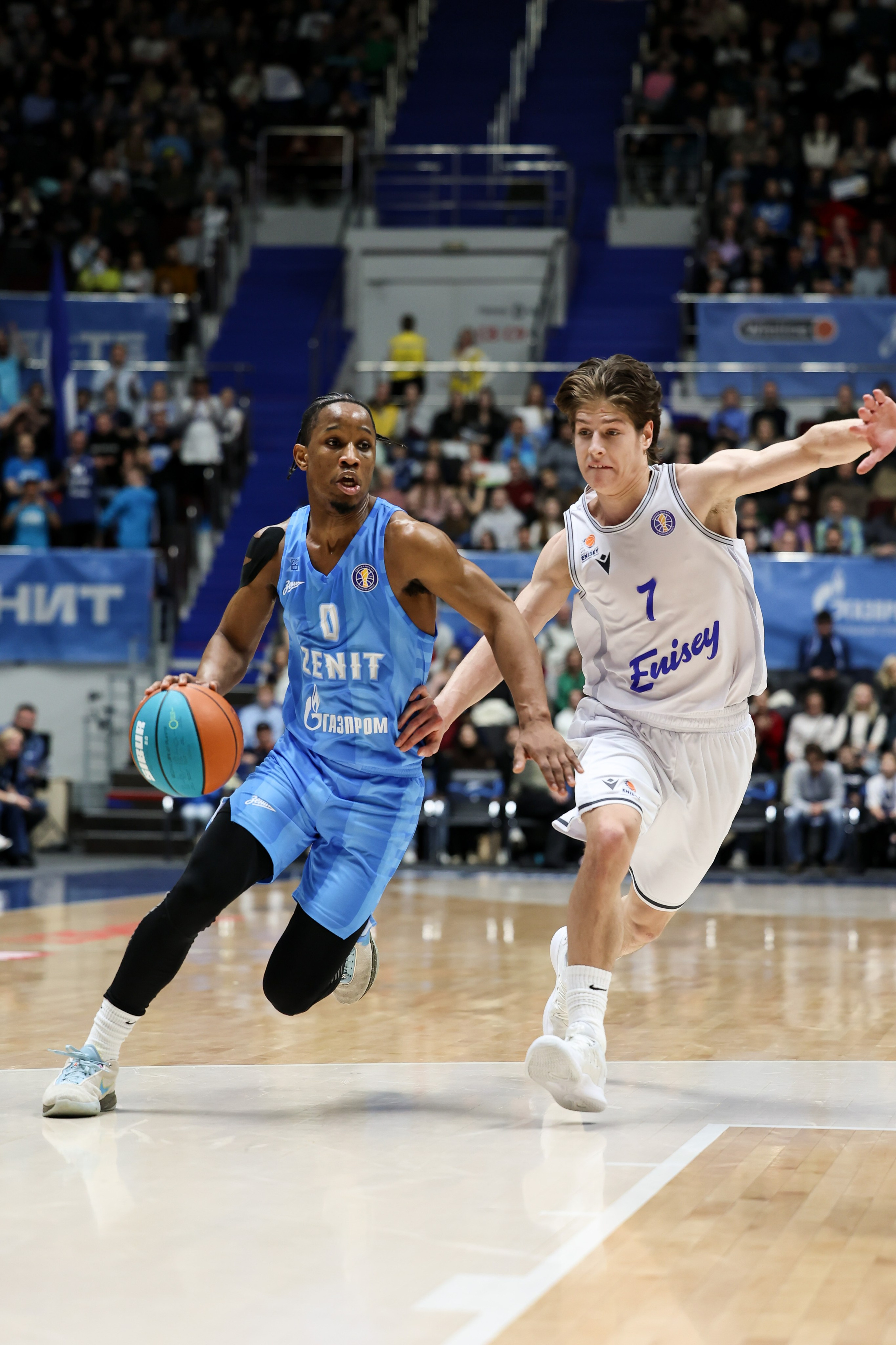 Зенит-Енисей 10.03.2024. Спортивный и репортажный фотограф Антон Тереханов