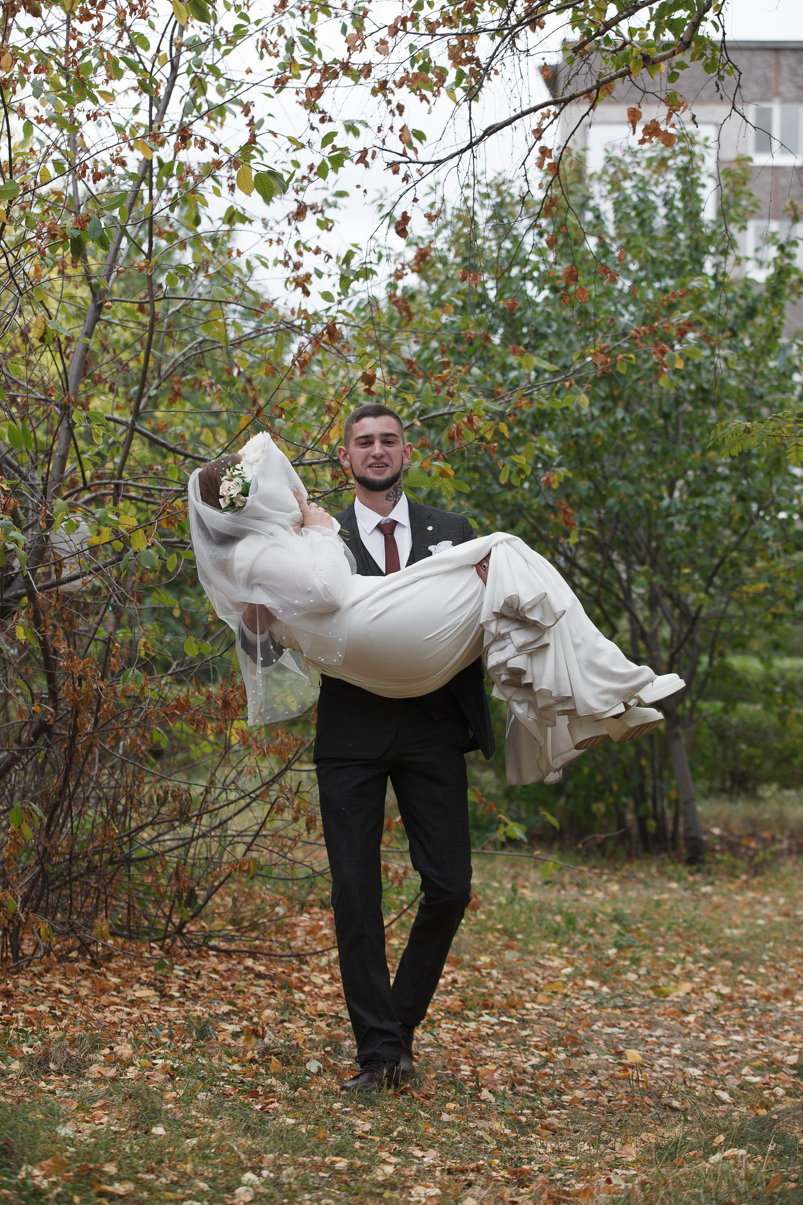 Свадебная фотосессия в Саяногорске. Портреты с душой: Иван Зиновьев -Фотограф в Саяногорске