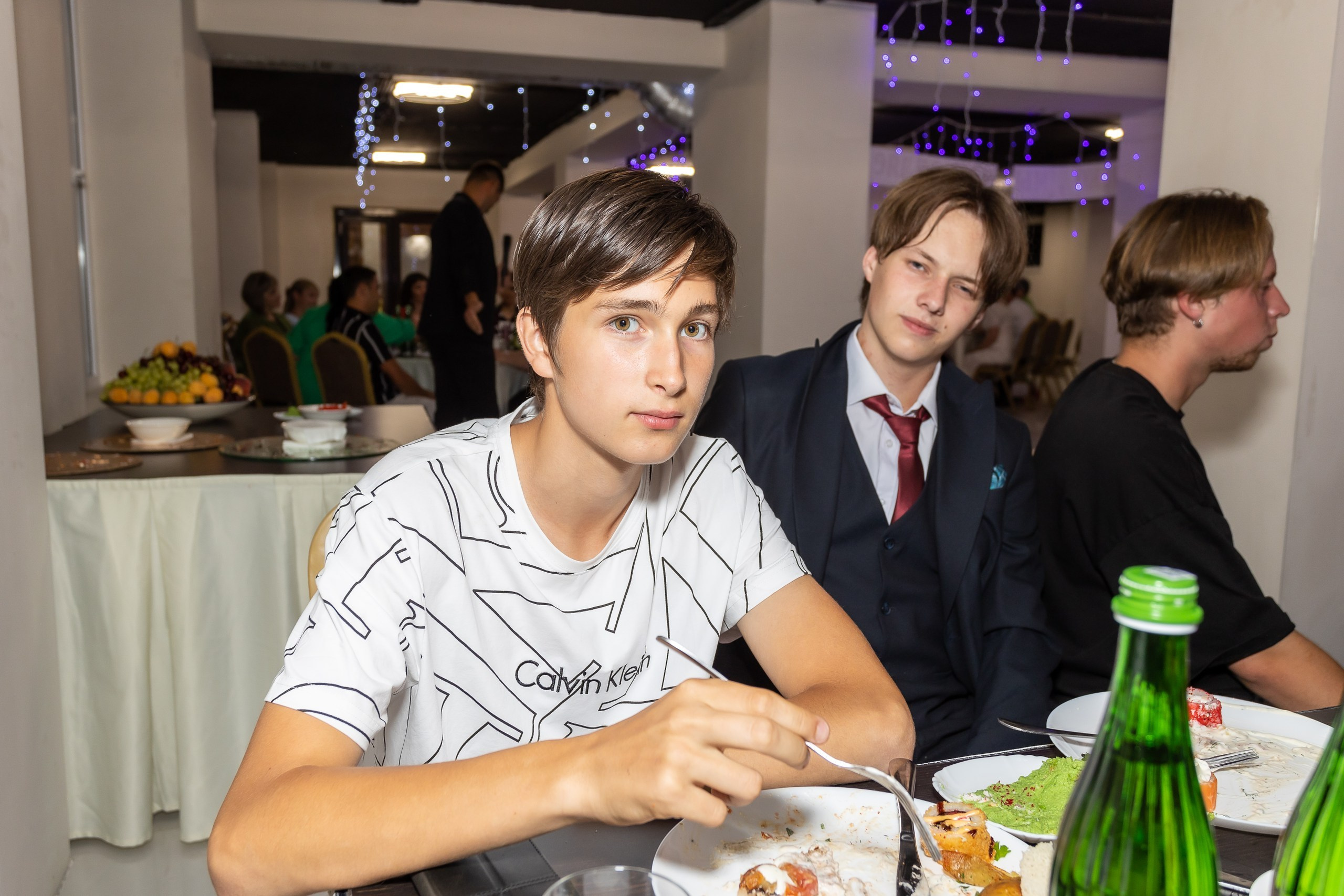 Вручение аттестата и выпускной вечер. Выпускные альбомы Майкоп, Краснодар Елена Золотарева