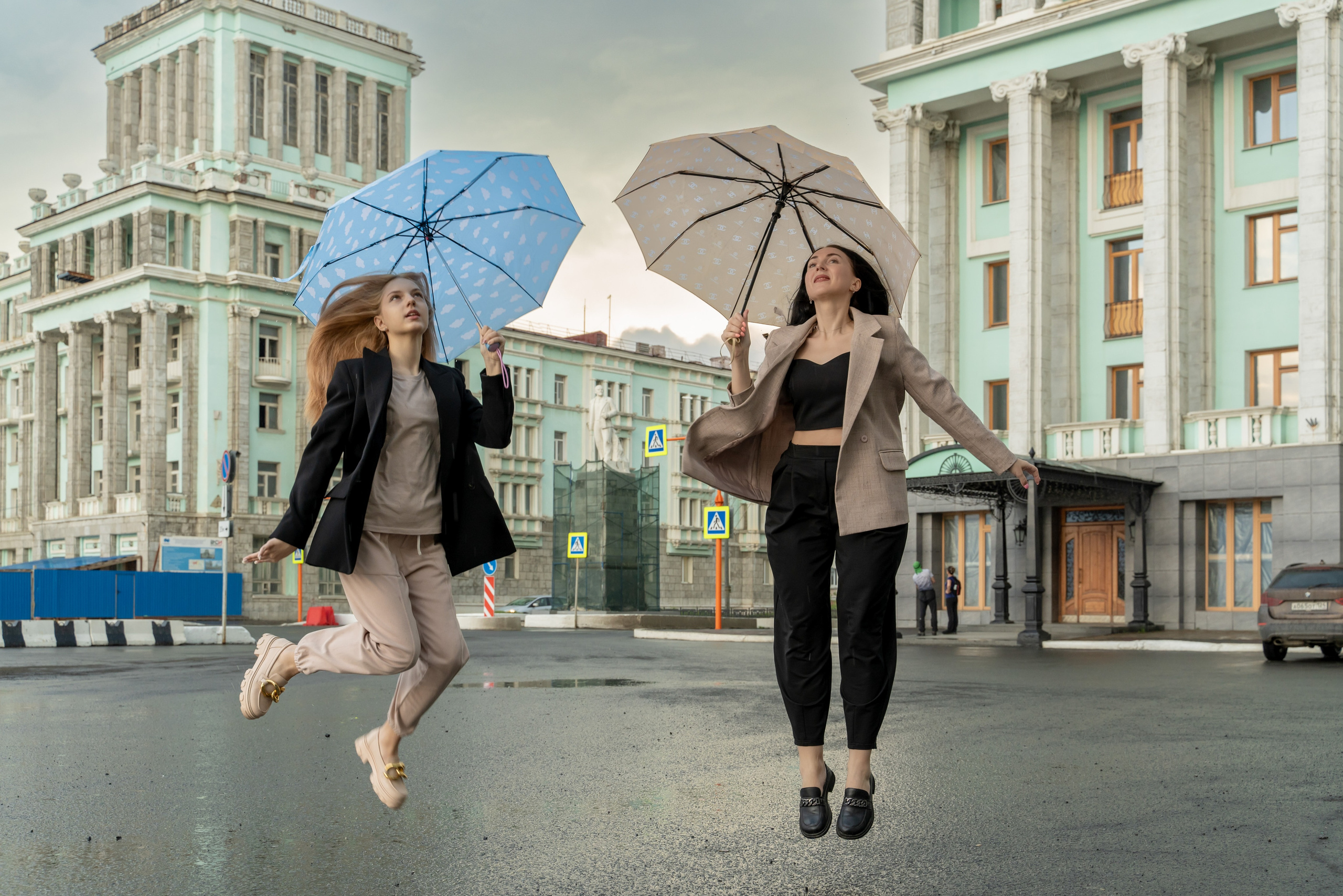 Александра и Анастасия. Фотограф Таня Смолянинова