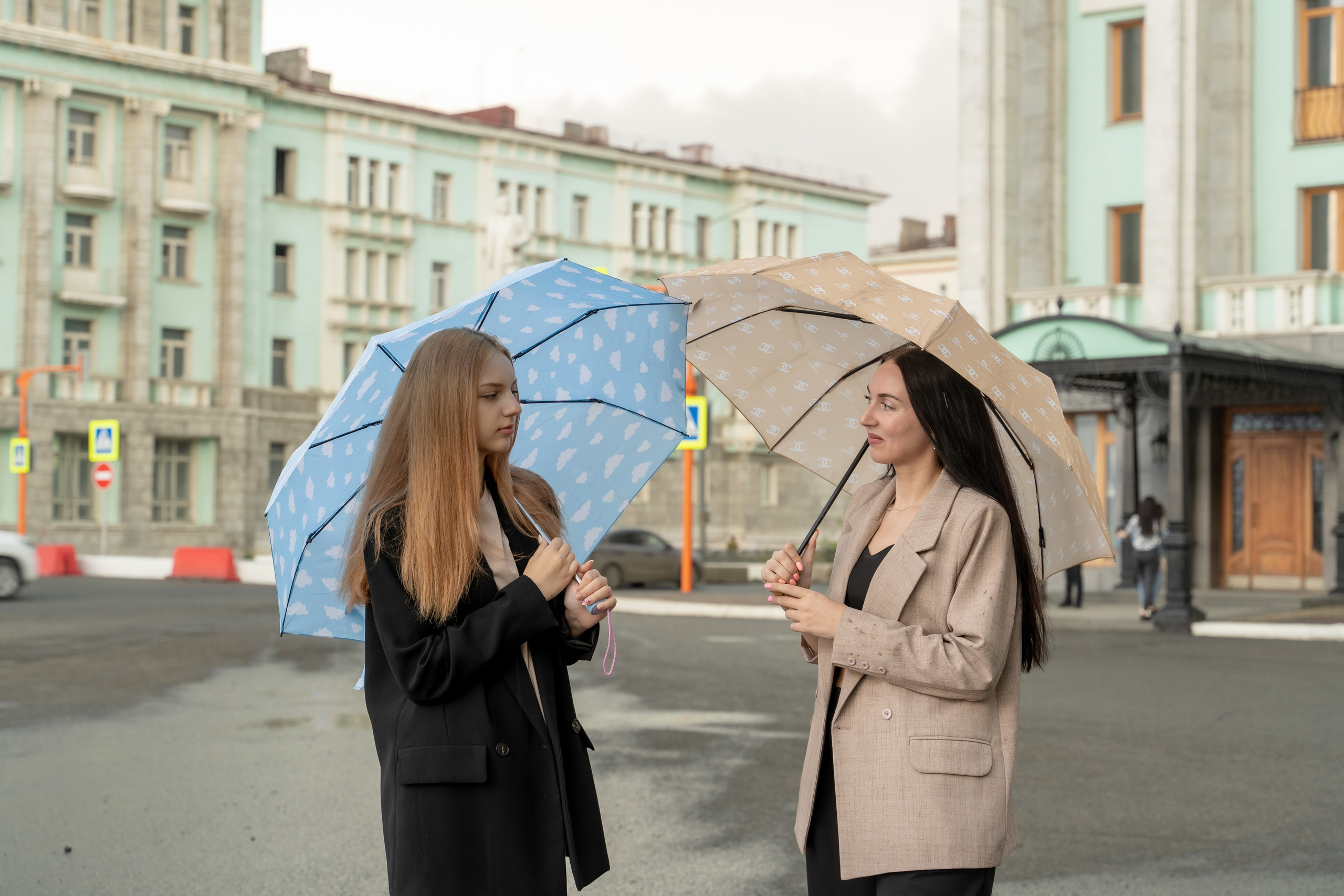 Александра и Анастасия. Фотограф Таня Смолянинова