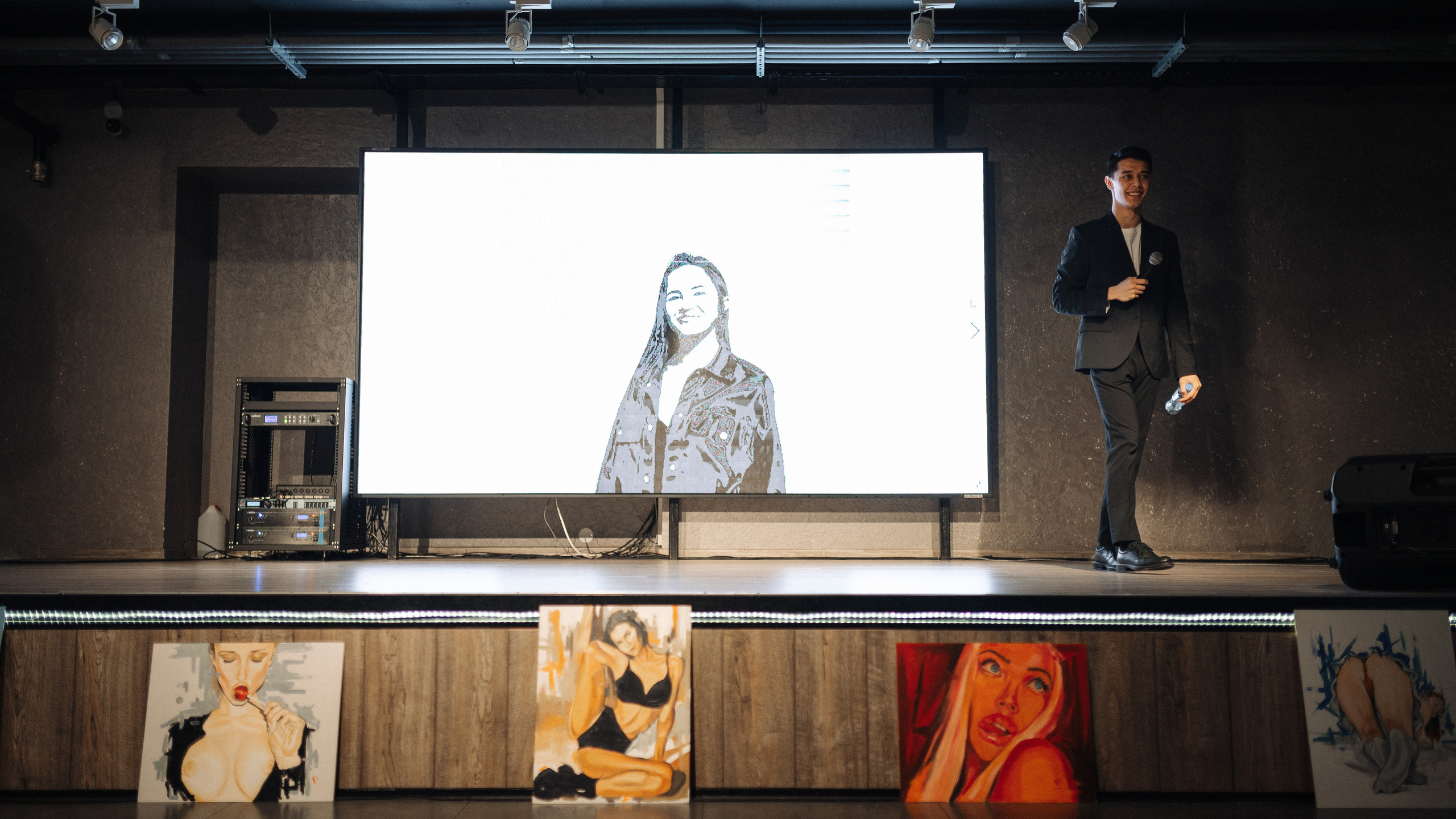 Карим МК картины маслом. Фотограф Нижний Новгород